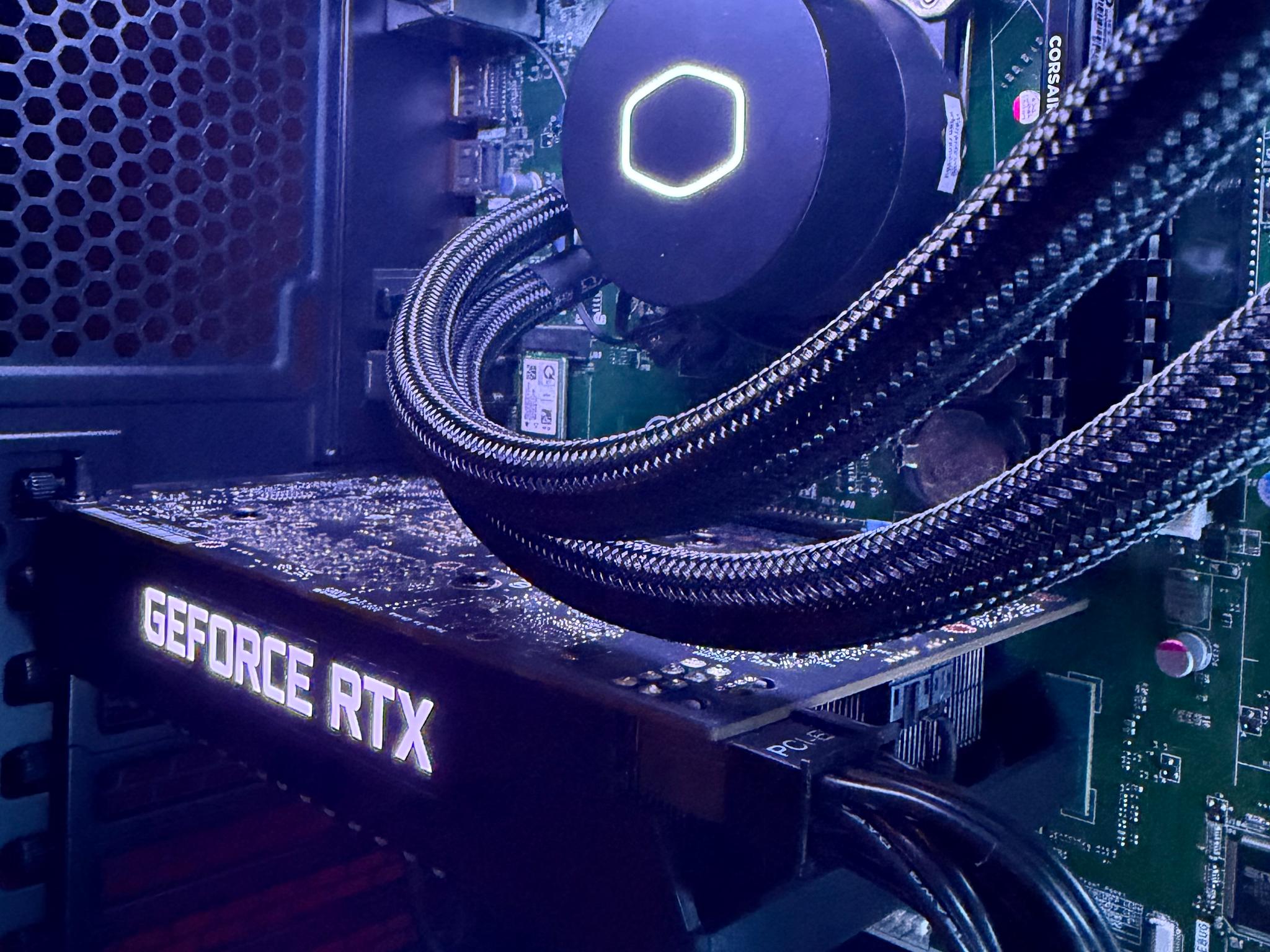 1080p Gaming PC Computer (RTX 2060 Super, Intel i7 9700, 16 GB DDR4)