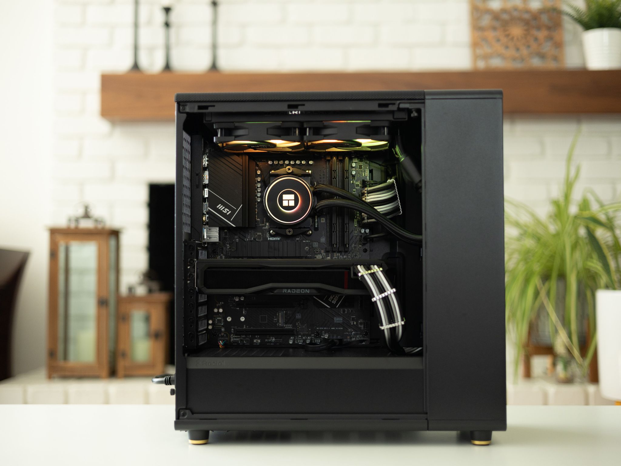 RX 7900 XT, Ryzen 7 7700, 32gb 6000mhz, 2TB NVME, WiFi, High End 1440p/4k Gaming PC