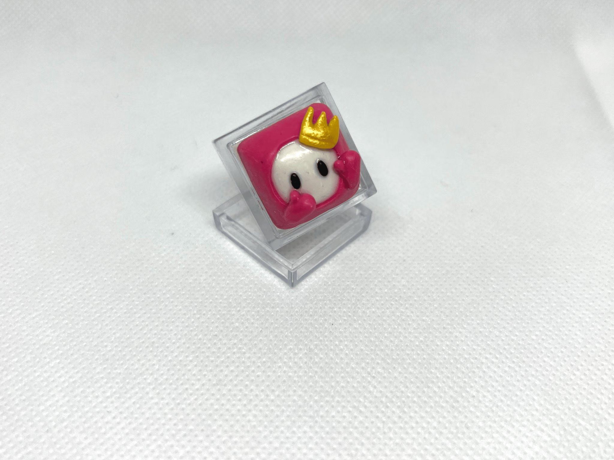 DOLLAR KEYCAPS!! *FallPink Guy*
