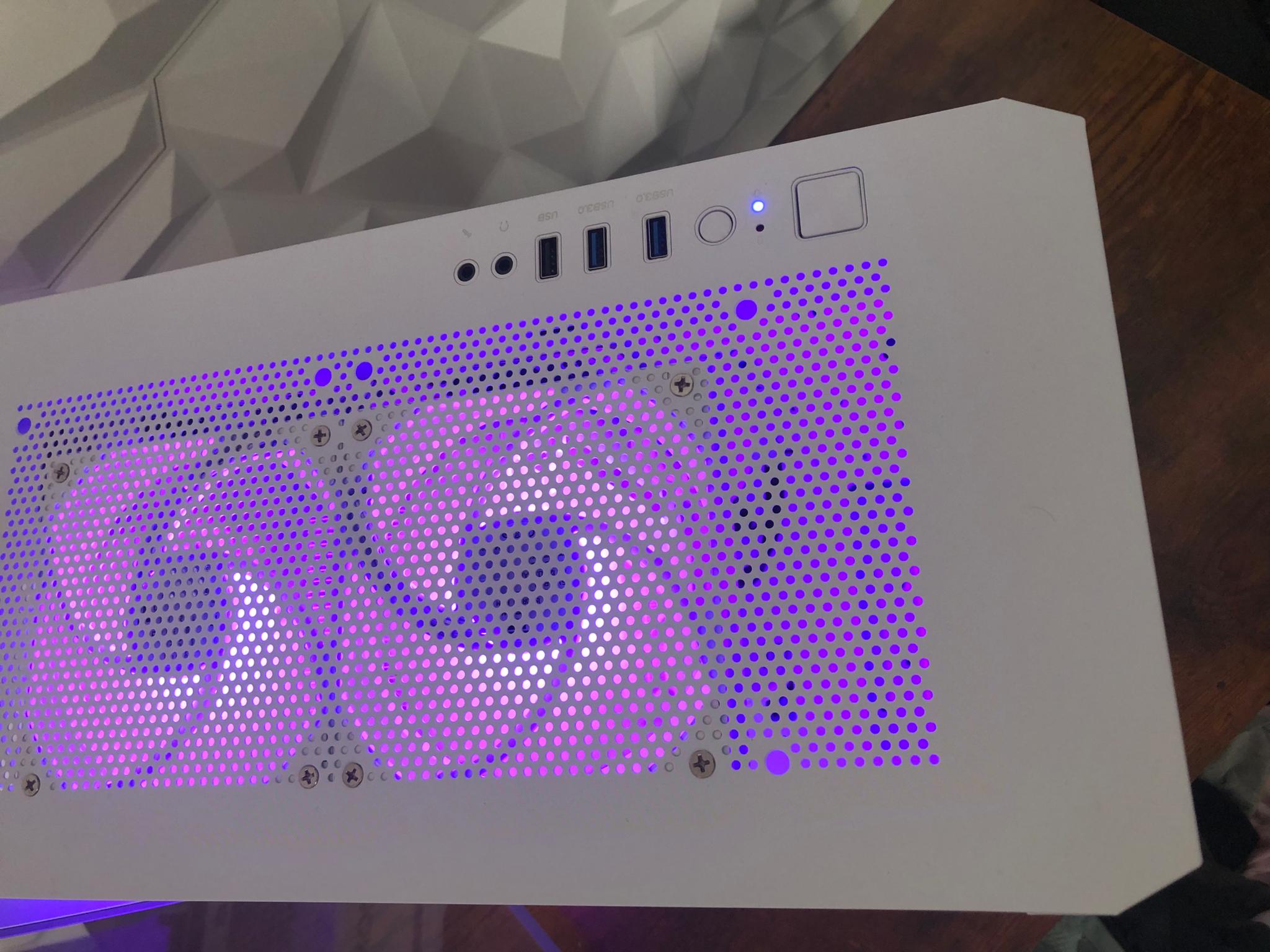 WHITEOUT AMD RYZEN 7 5700x & RTX 4060 GAMING PC!