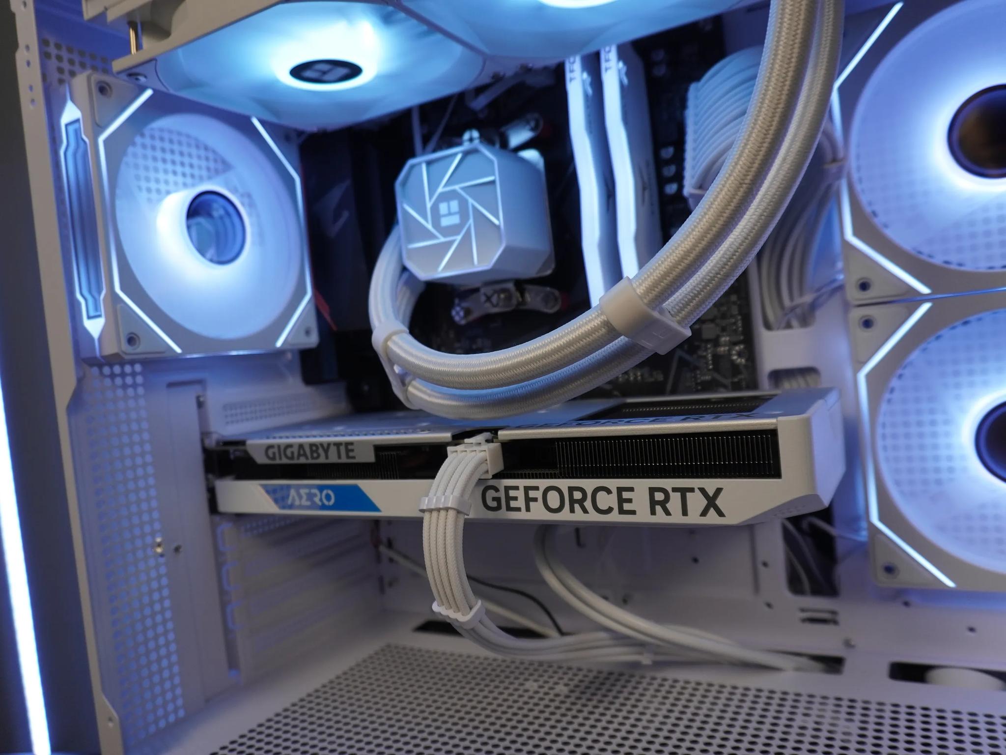 🤍CLEAN🤍 1080p MACHINE | 💚 RTX 4060 | 🧡 Ryzen 5 5600 | 1TB NVME SSD | 16GB DDR4 RAM | WIN 11