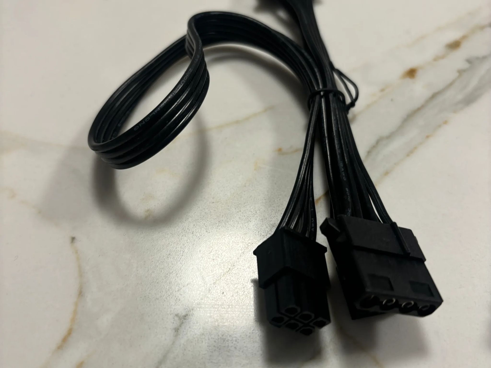 SFX Silverstone SX600-G Power Supply w/ FREE short cable kit