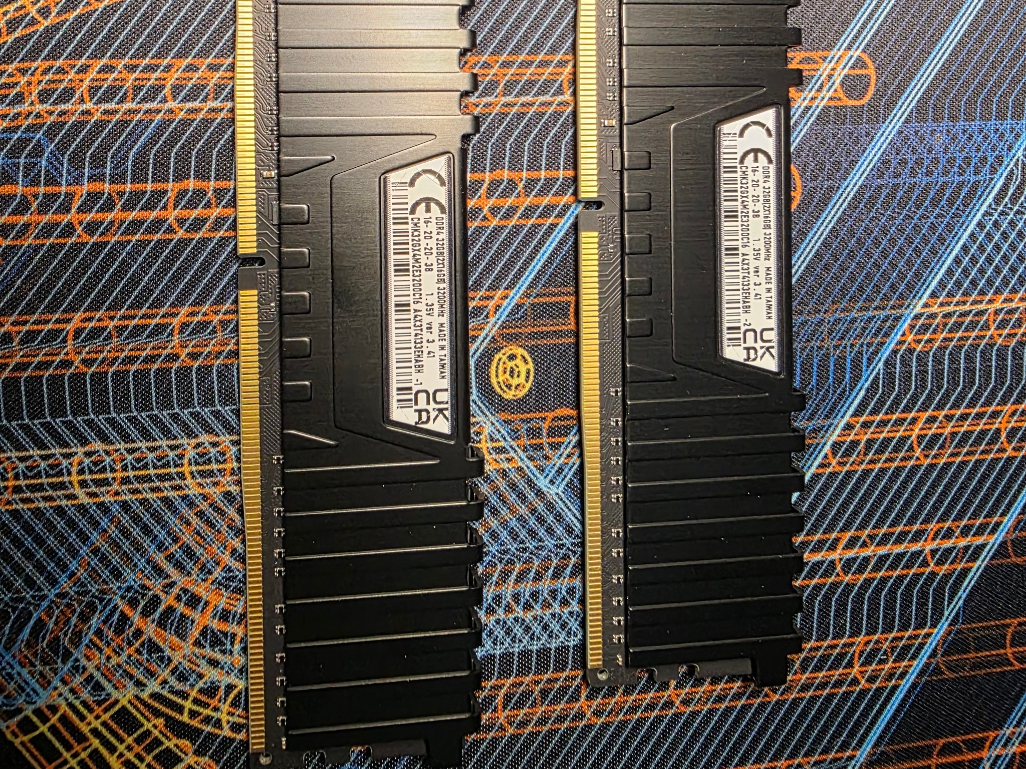 Corsair Vengeance LPX 32GB (2x16GB) DDR4-3200 CL16