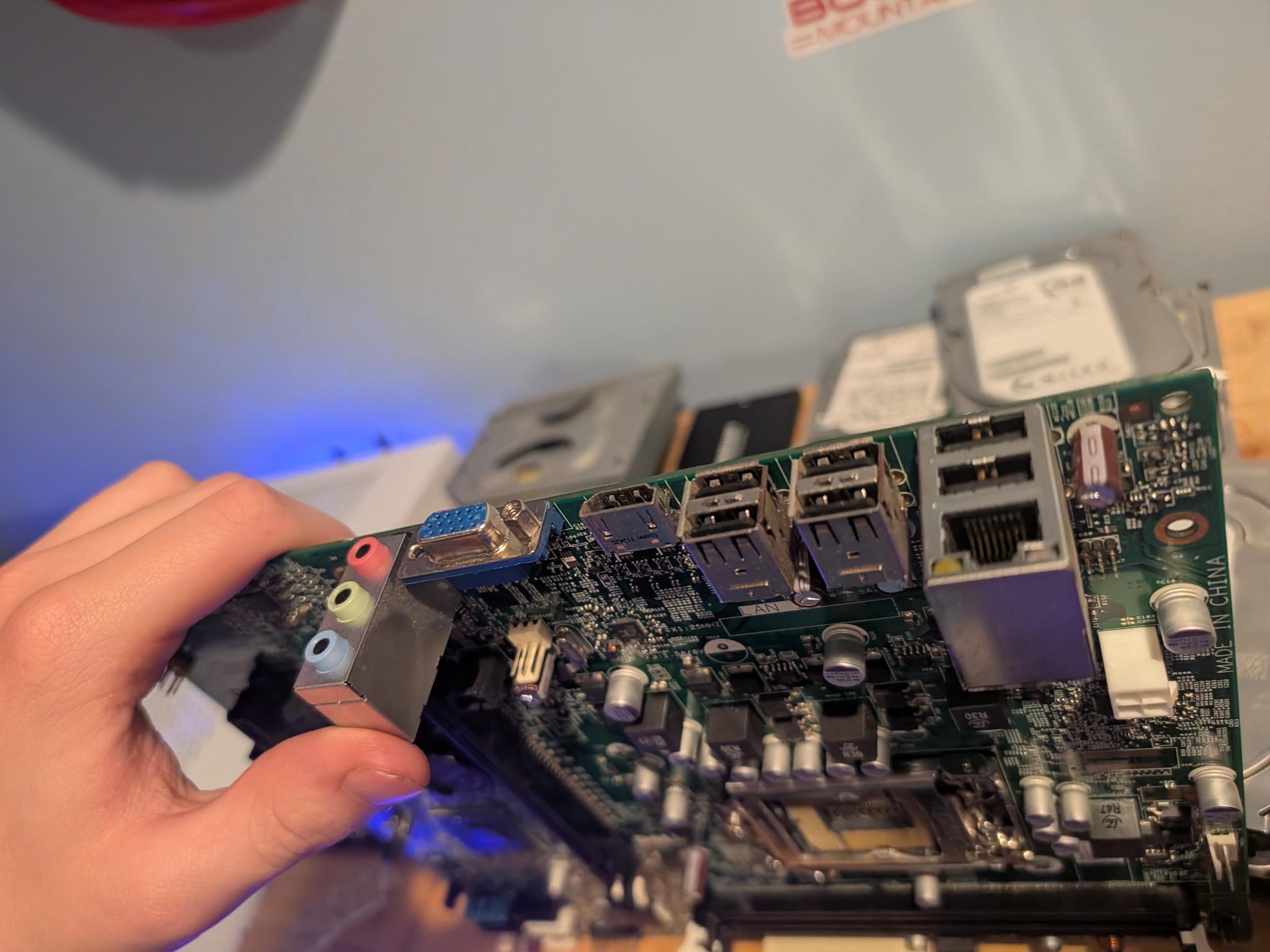 LGA 1155 standard micro ATX and standard power supply Dell optiplex 390 motherboard