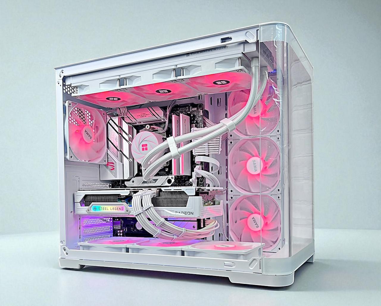 White RX 9070 XT Ryzen 7 7700X 32GB DDR5 2TB M.2 Win 11 Pro Gaming PC