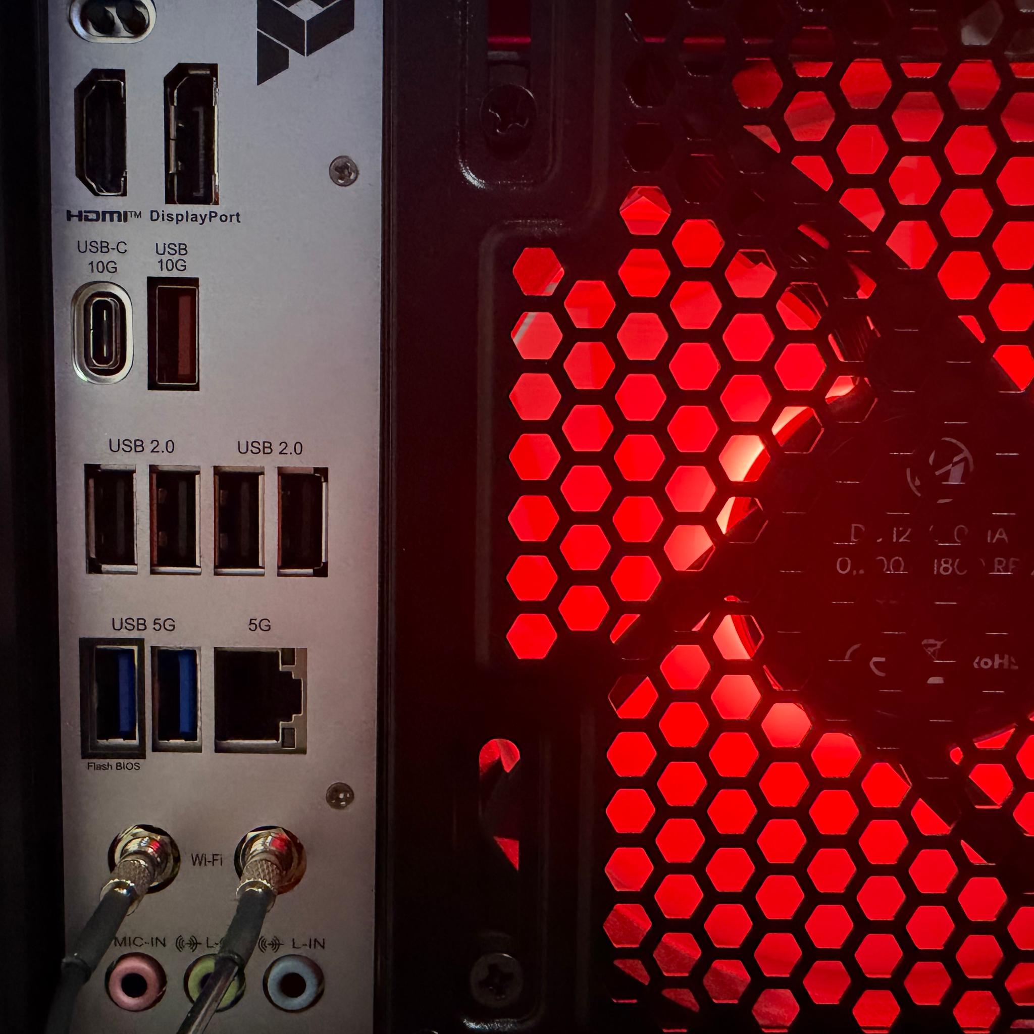 NEXUS ULTRA | RTX 5080 • 9800X3D • 64GB DDR5 • 2TB NVMe | Gaming + AI