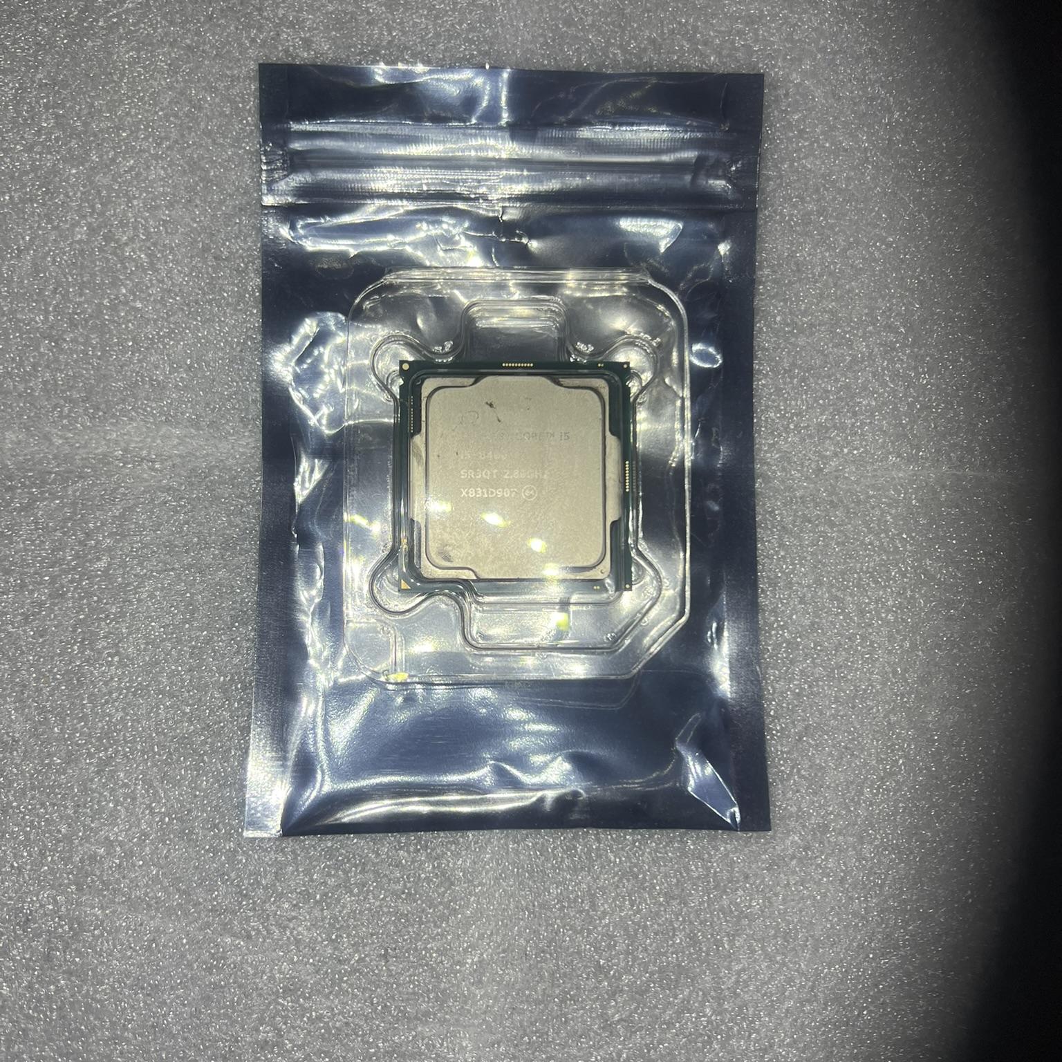 Intel i5 8400