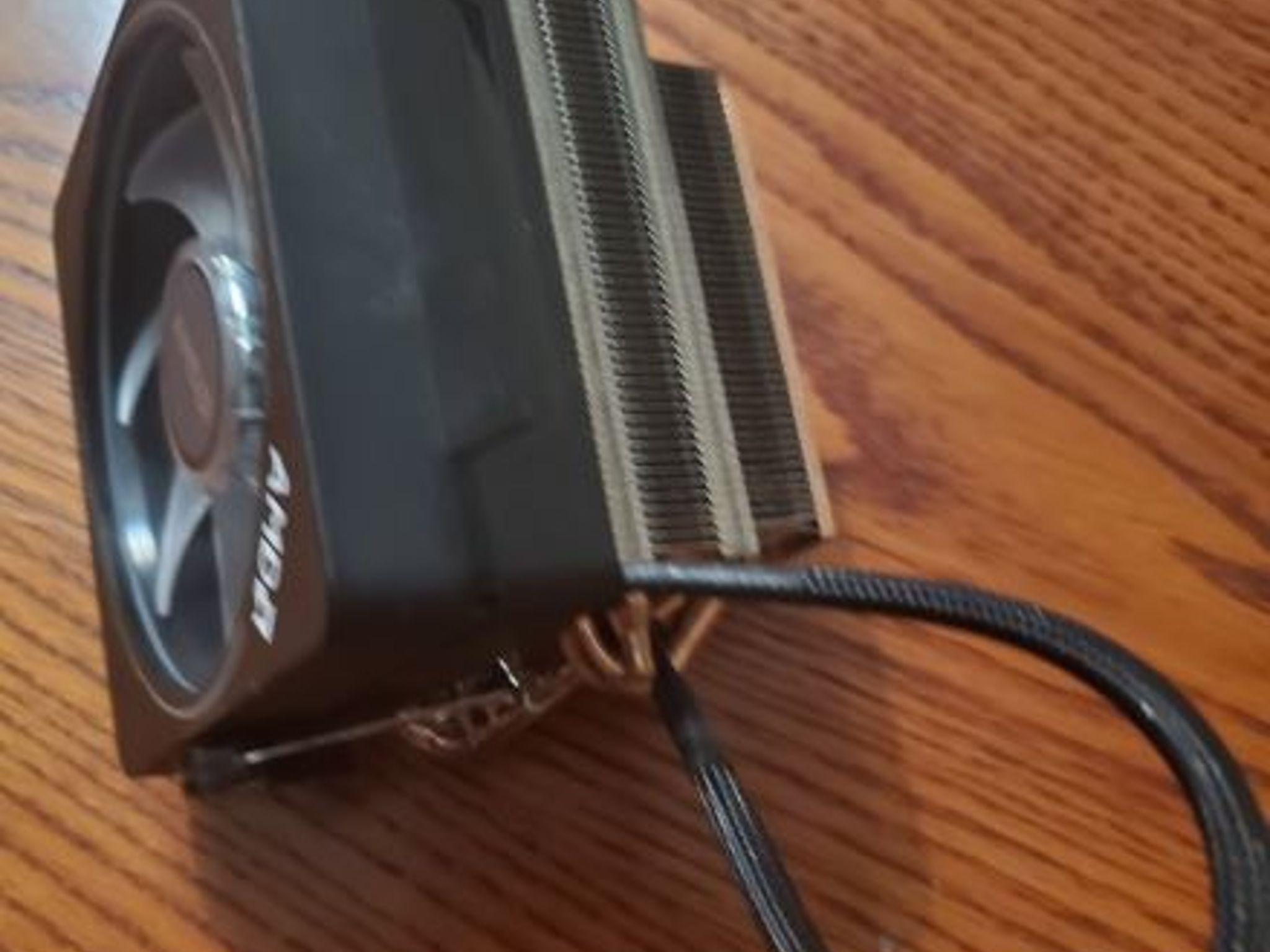 AMD Wraith Prism Cooler Ryzen Am4 712-000075 Rev D