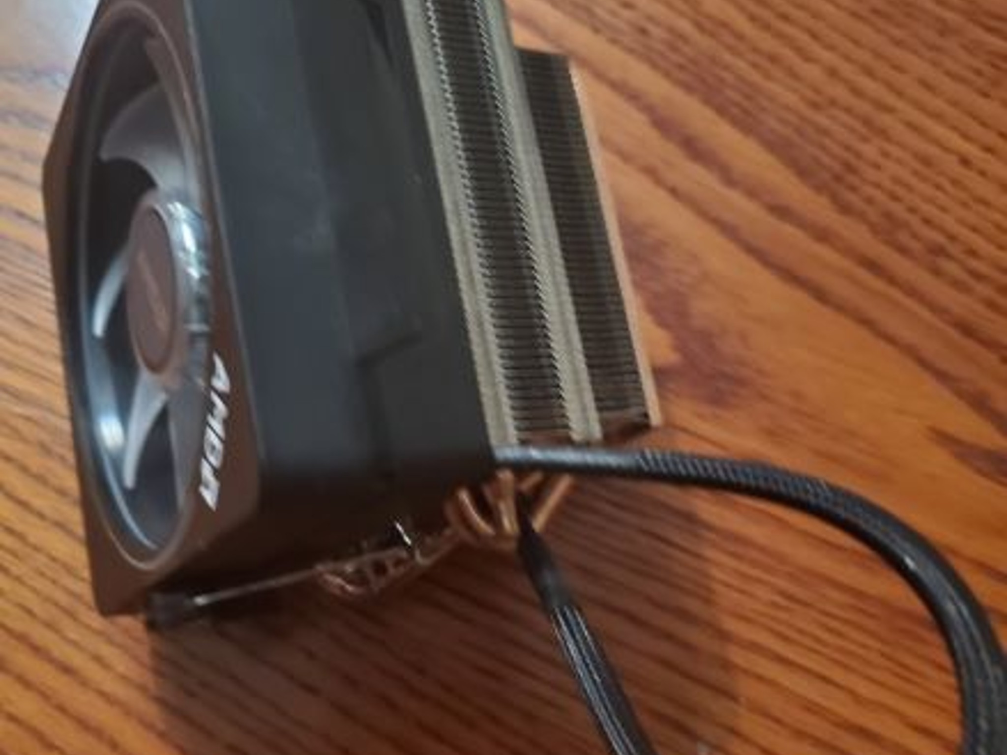 AMD Wraith Prism Cooler Ryzen Am4 712-000075 Rev D