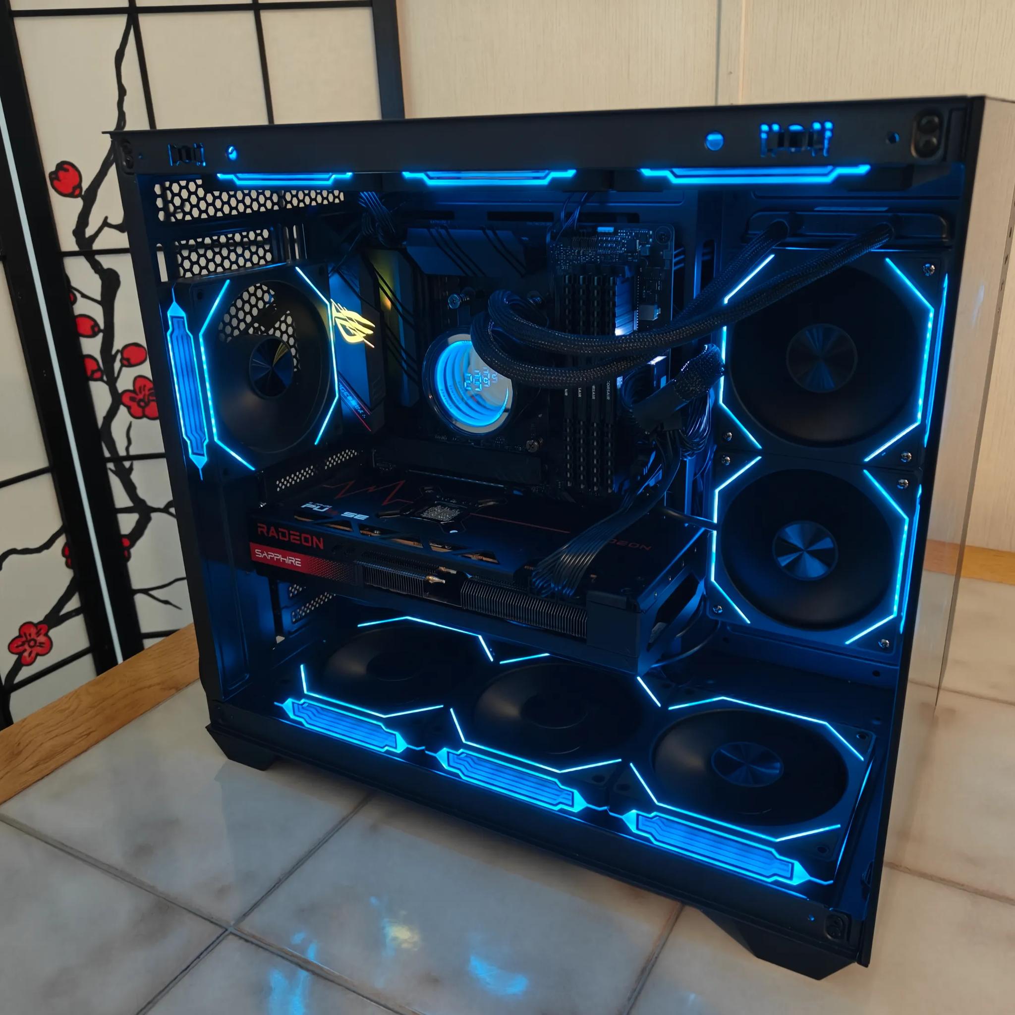 Dark Star | RX 7800XT | R7 5700X | 2TB NVMe SSD | 32GB DDR4 RAM | RC-RGB | WiFi-6E/BT | Windows 11