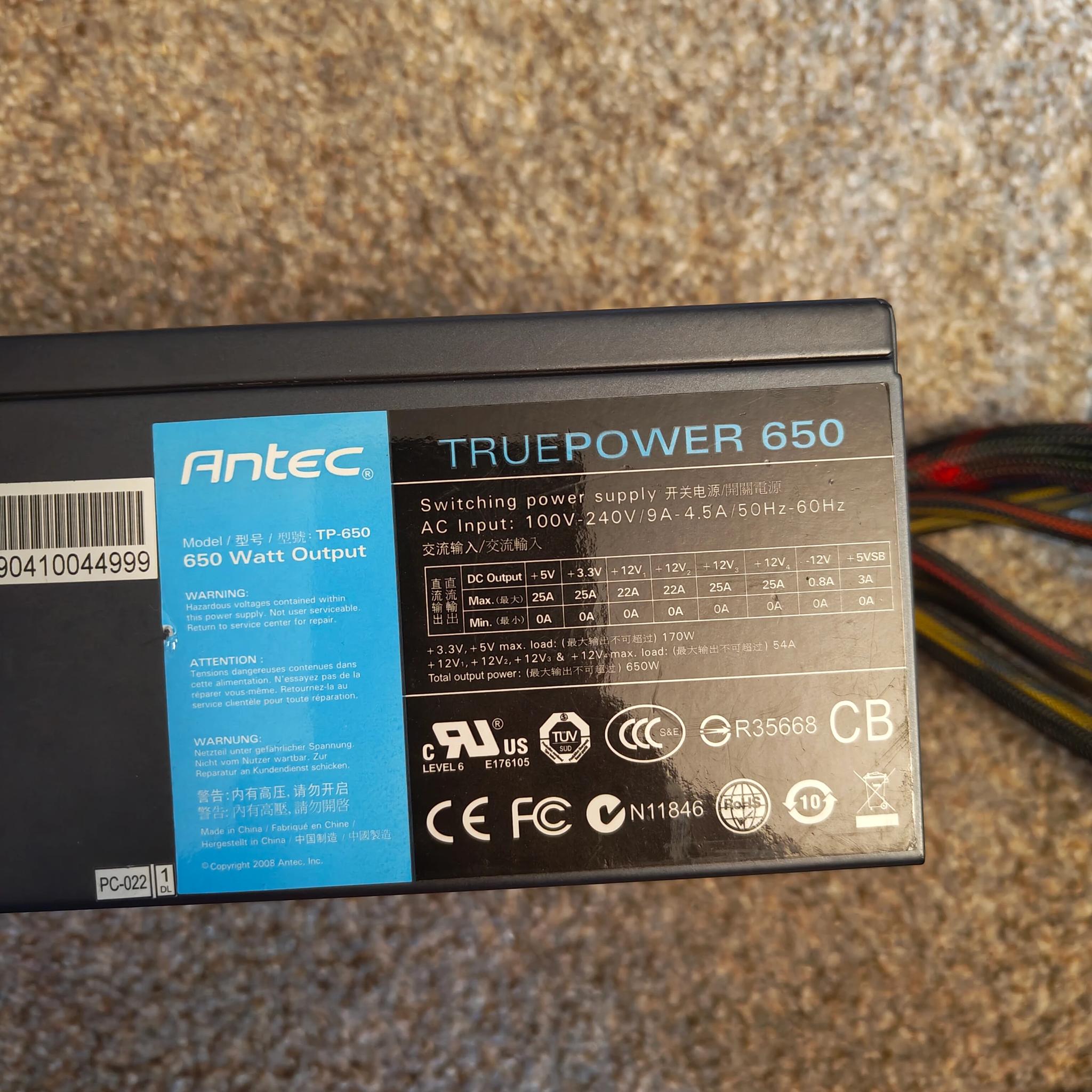 650W Semi-Modular PSU