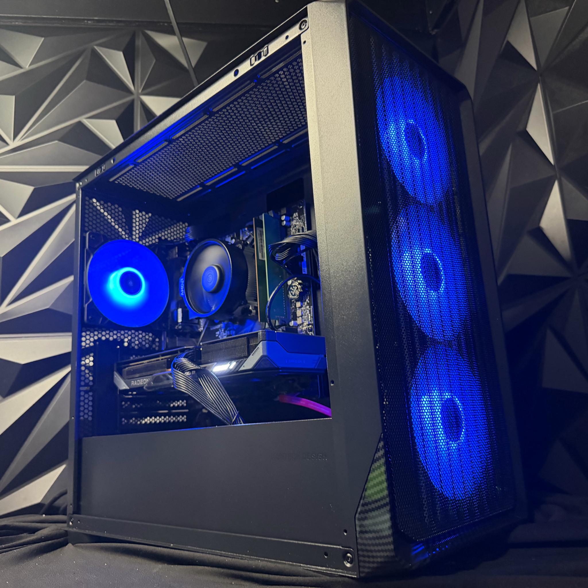 🖤⚡ DARK FIBER ⚡🖤 Ryzen 5 5500| RX 9060XT| 16 GB DDR4| 1.25 TB SSD| 650W PSU