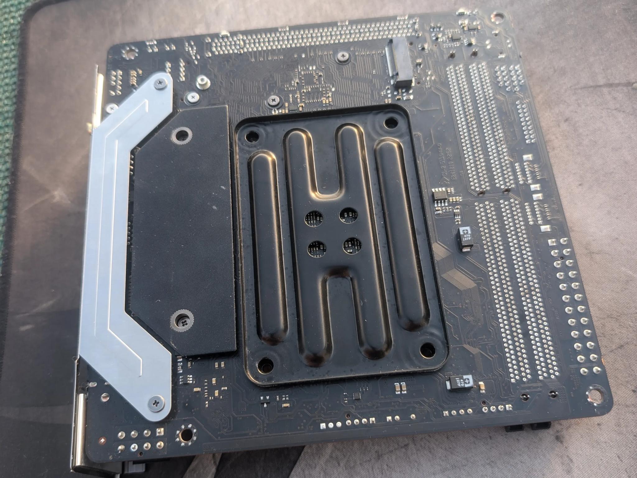 ASRock B550 AM4 Phantom Gaming-ITX