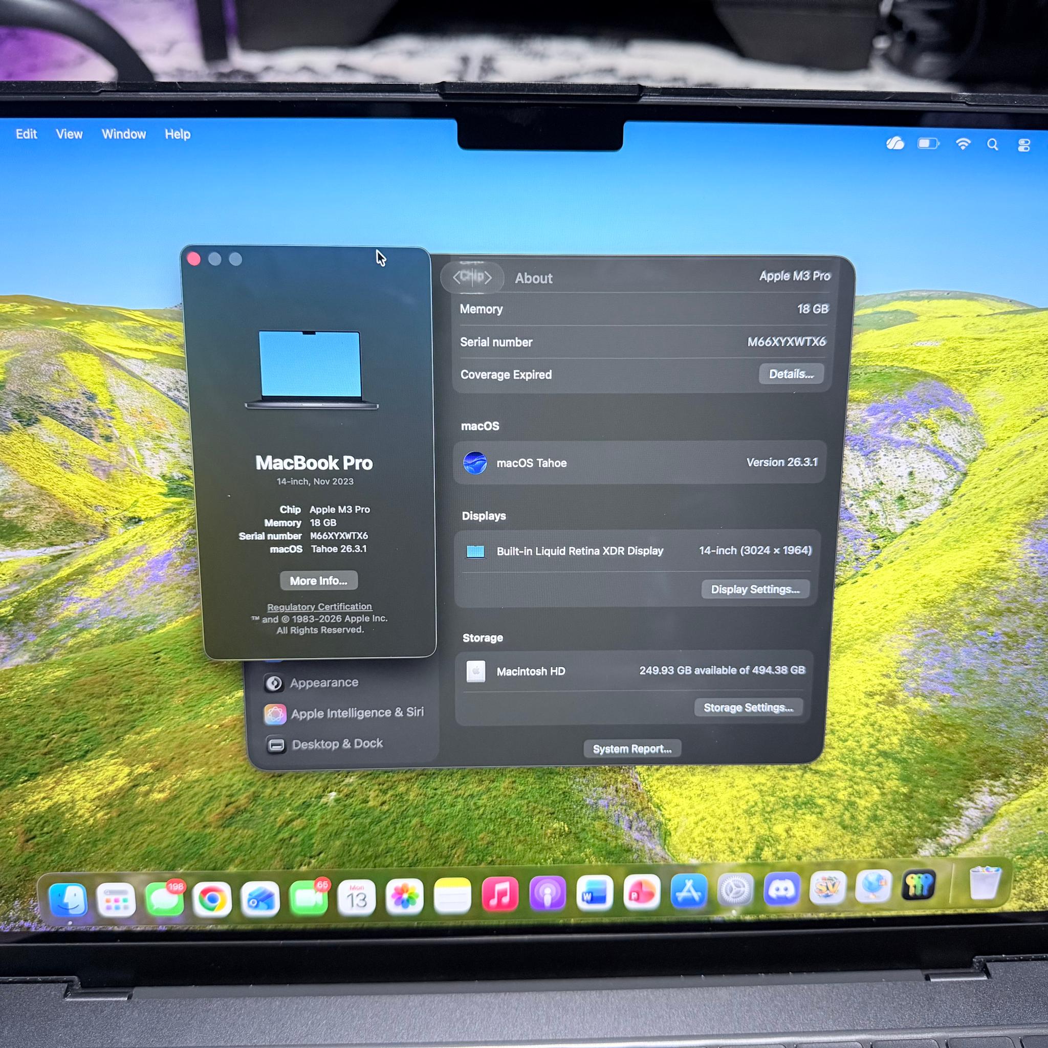 MacBook Pro M3 Pro - 18GB RAM - 512GB SSD - 14 inch - Black
