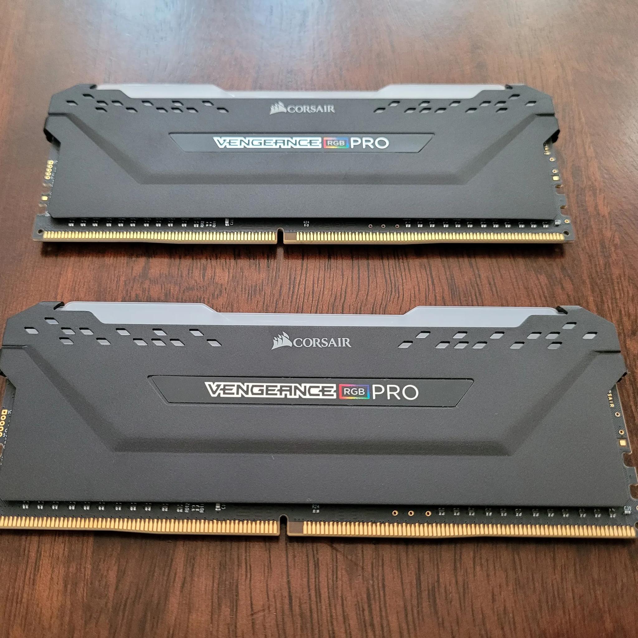 Corsair Vengeance RGB Pro Black 16 GB (2 x 8 GB) DDR4-3200 CL16 Memory (NO OG BOX)
