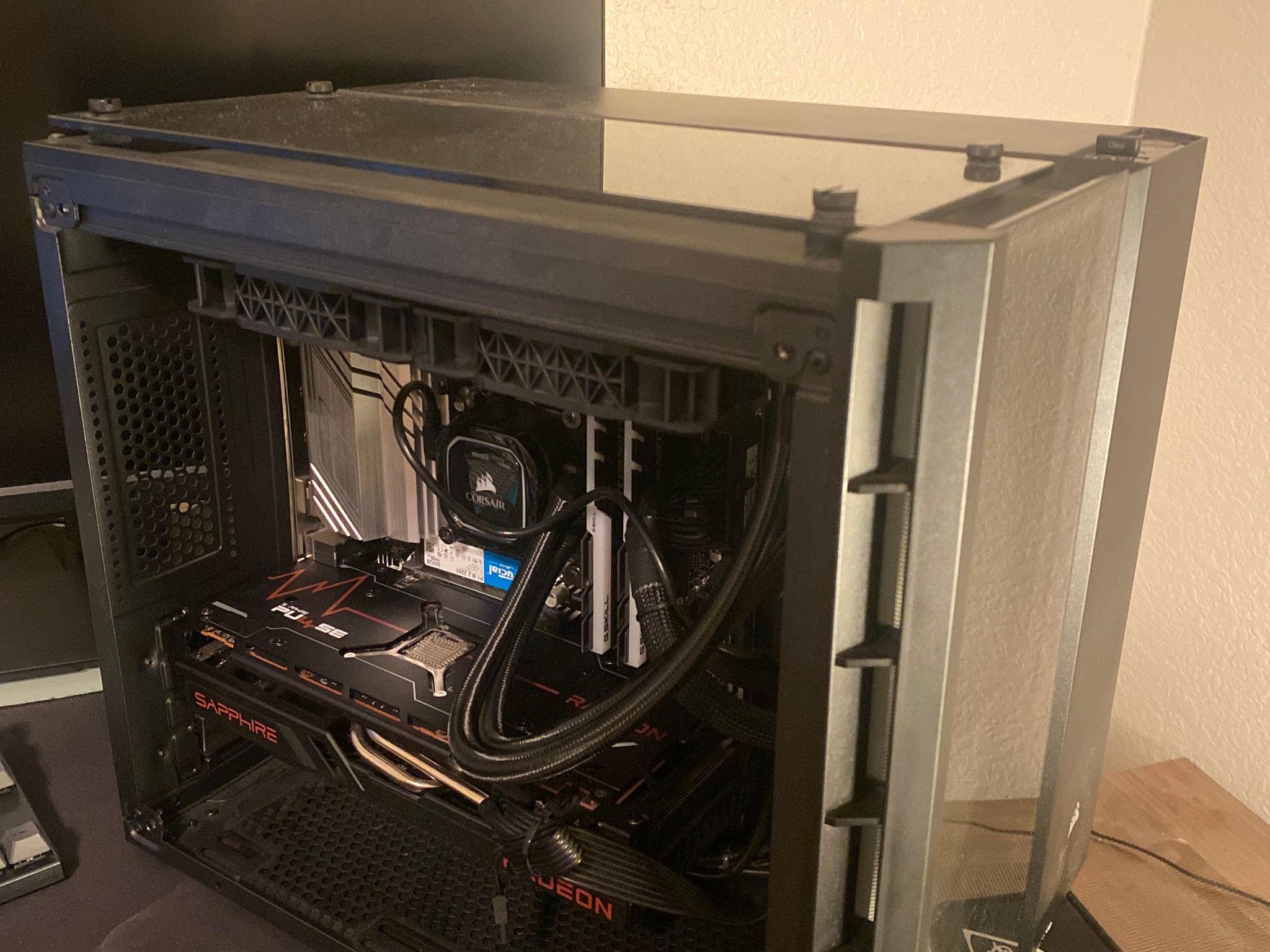 i7-11700k + RX 6700 XT