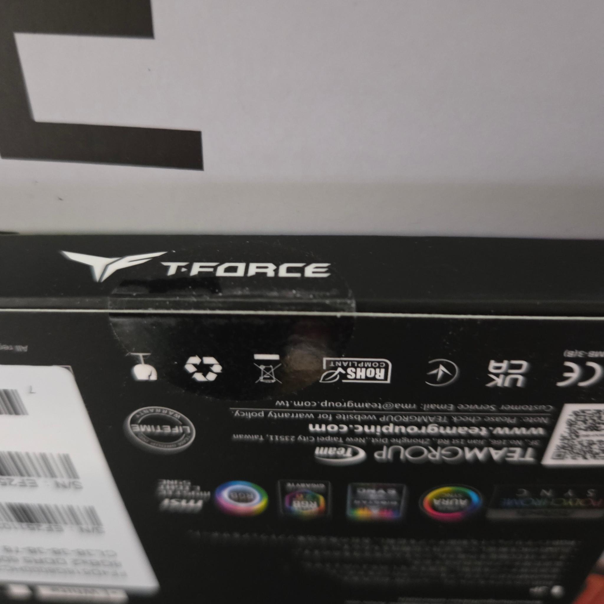 ASUS B650E Max Gaming WiFi W, 1TB Samsung 990 EVO Plus, Team Group 16GB DDR5 Set White