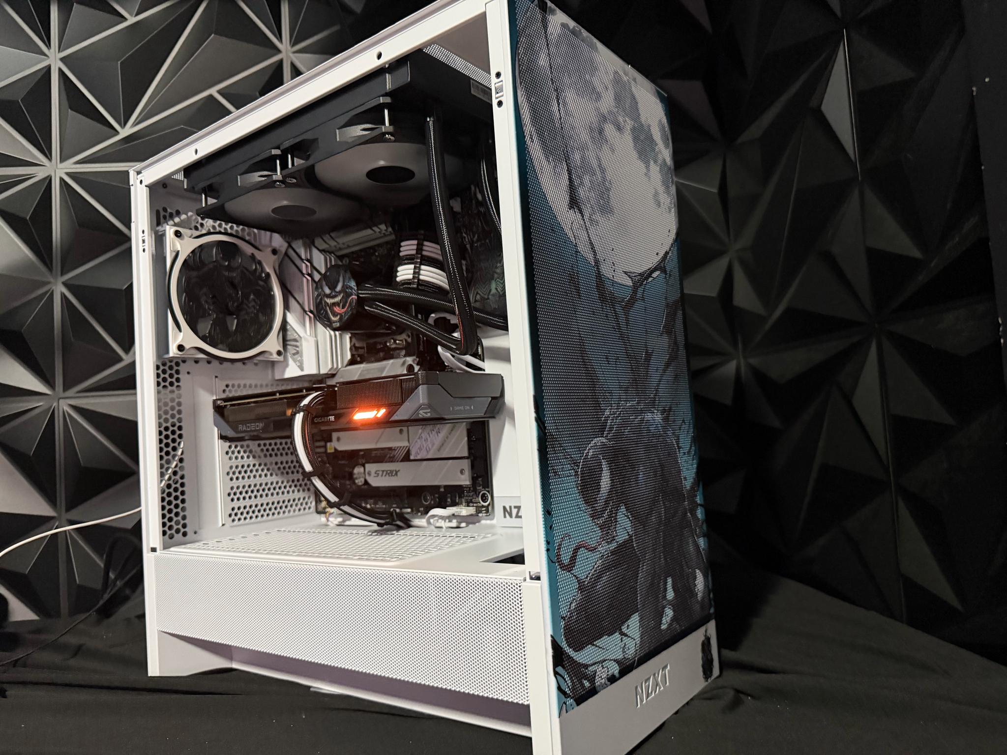 🕷️💣 VENOM BOMB 96 💣🕷️ Ryzen 5 9600x| RX 9060XT 16 GB | 32 GB DDR5|1.5 TB NVMe| 650W PSU