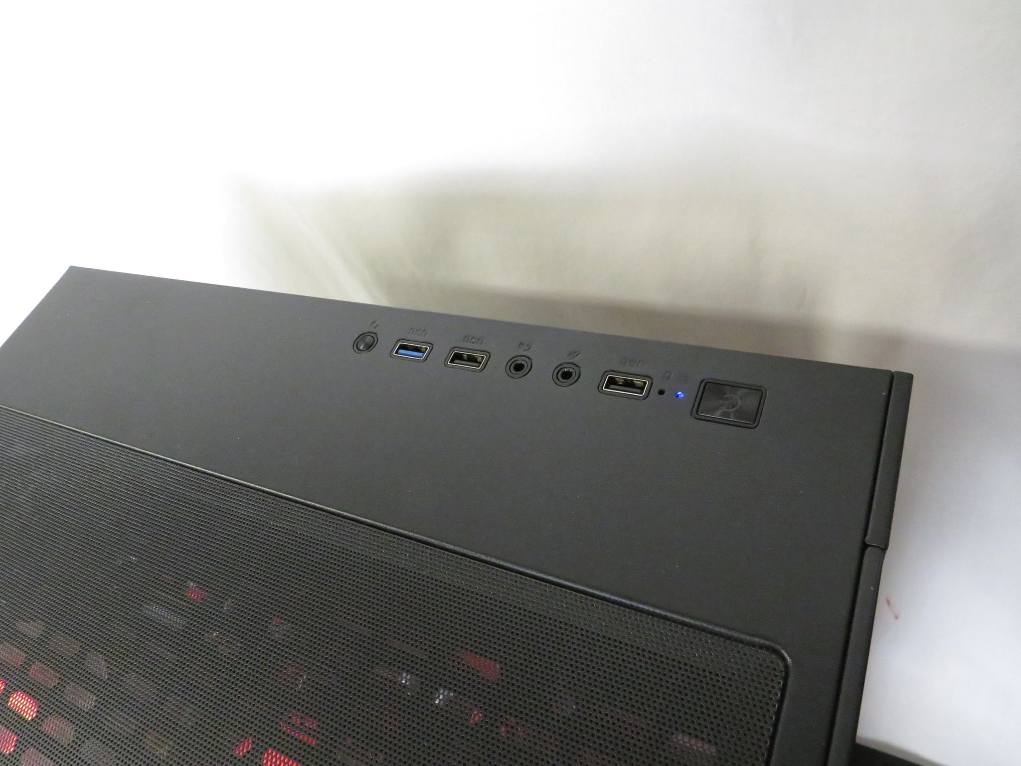 Budget Gamer and Streamer: Ryzen 5 5600X + RTX 2070 Super + 16 GB DDR4 + 1TB NVME SSD