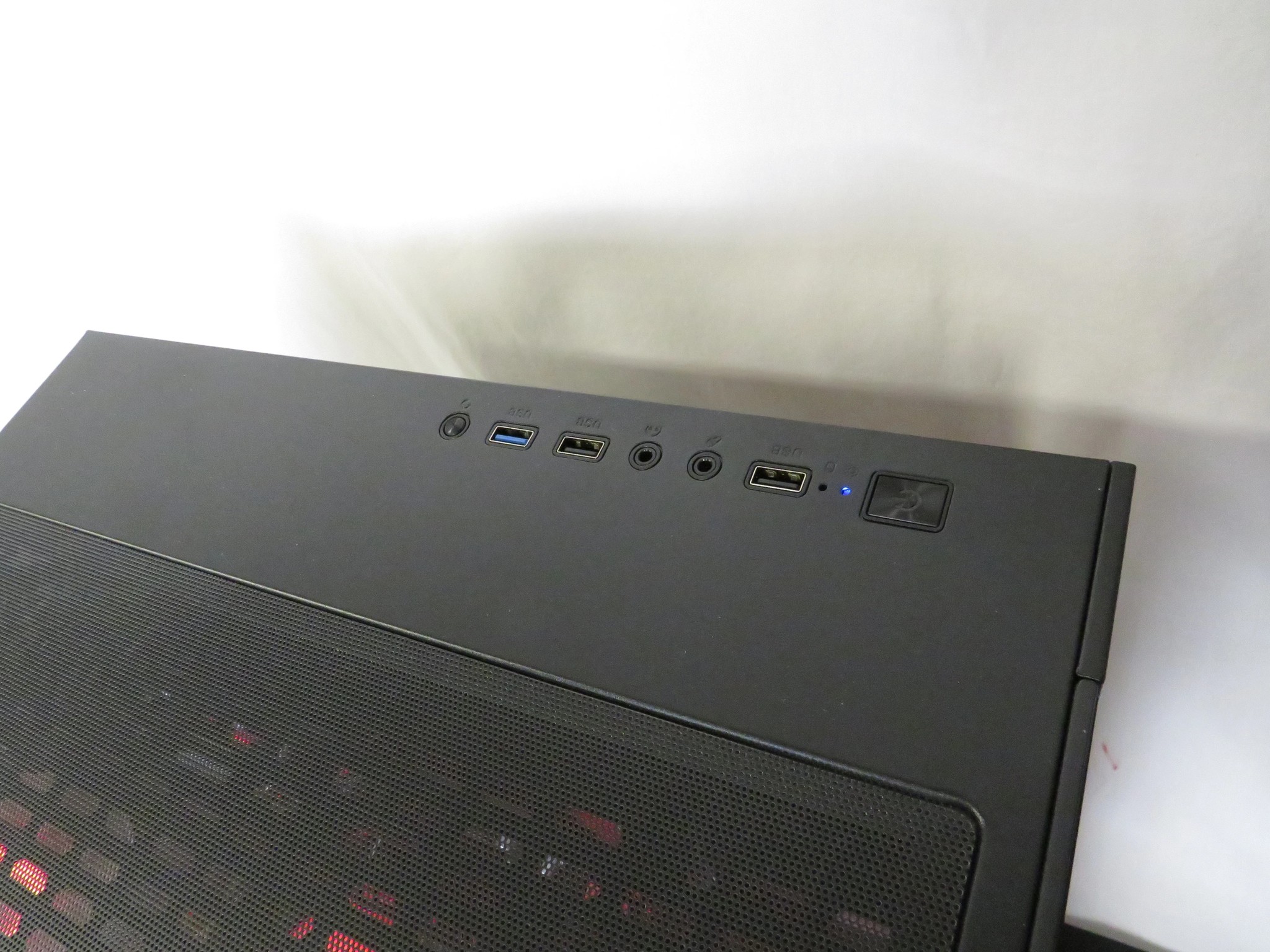 Budget Gamer and Streamer: Ryzen 5 5600X + RTX 2070 Super + 16 GB DDR4 + 1TB NVME SSD