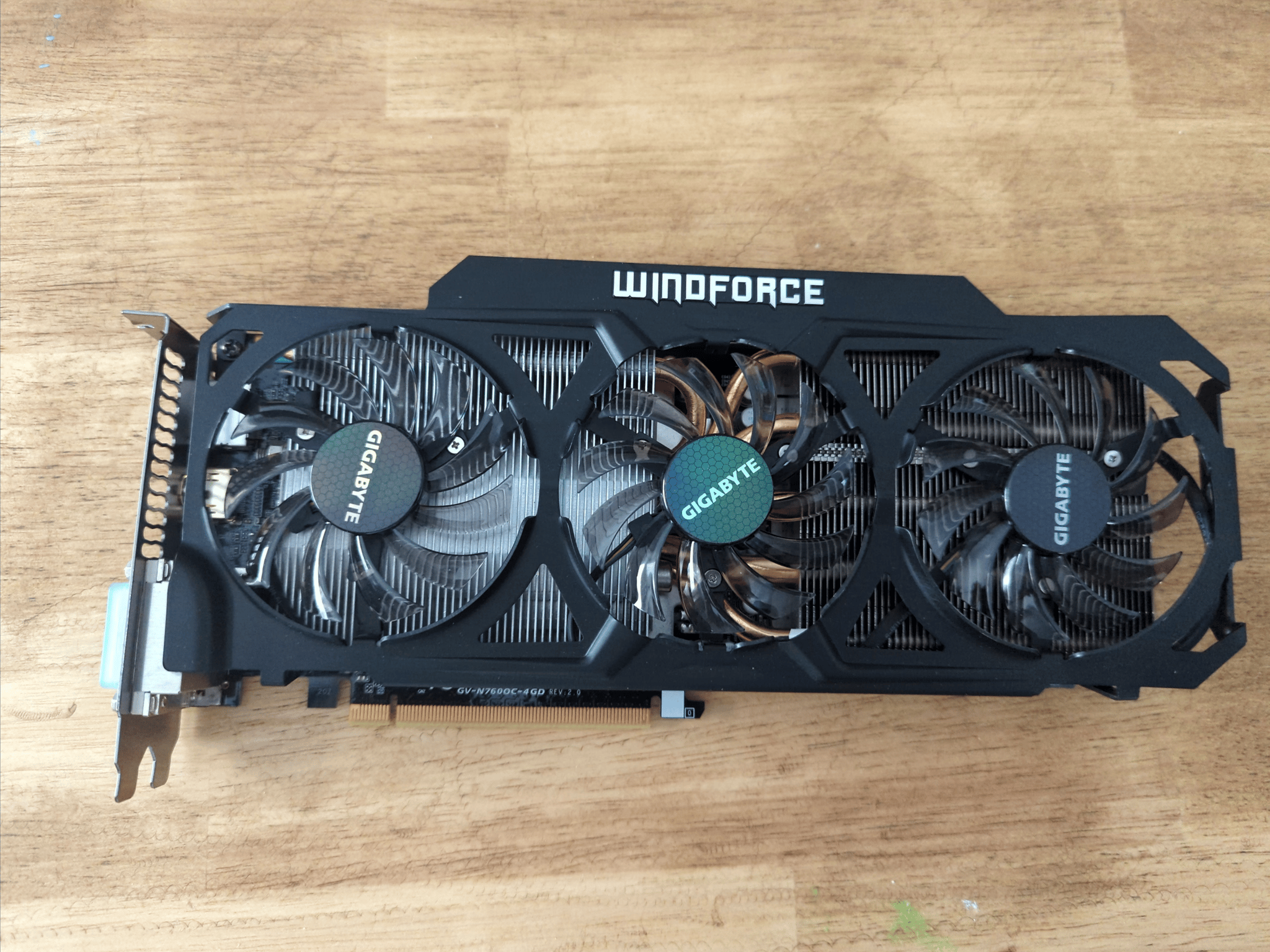 Gigabyte WINDFORCE GV-N760OC-4GB