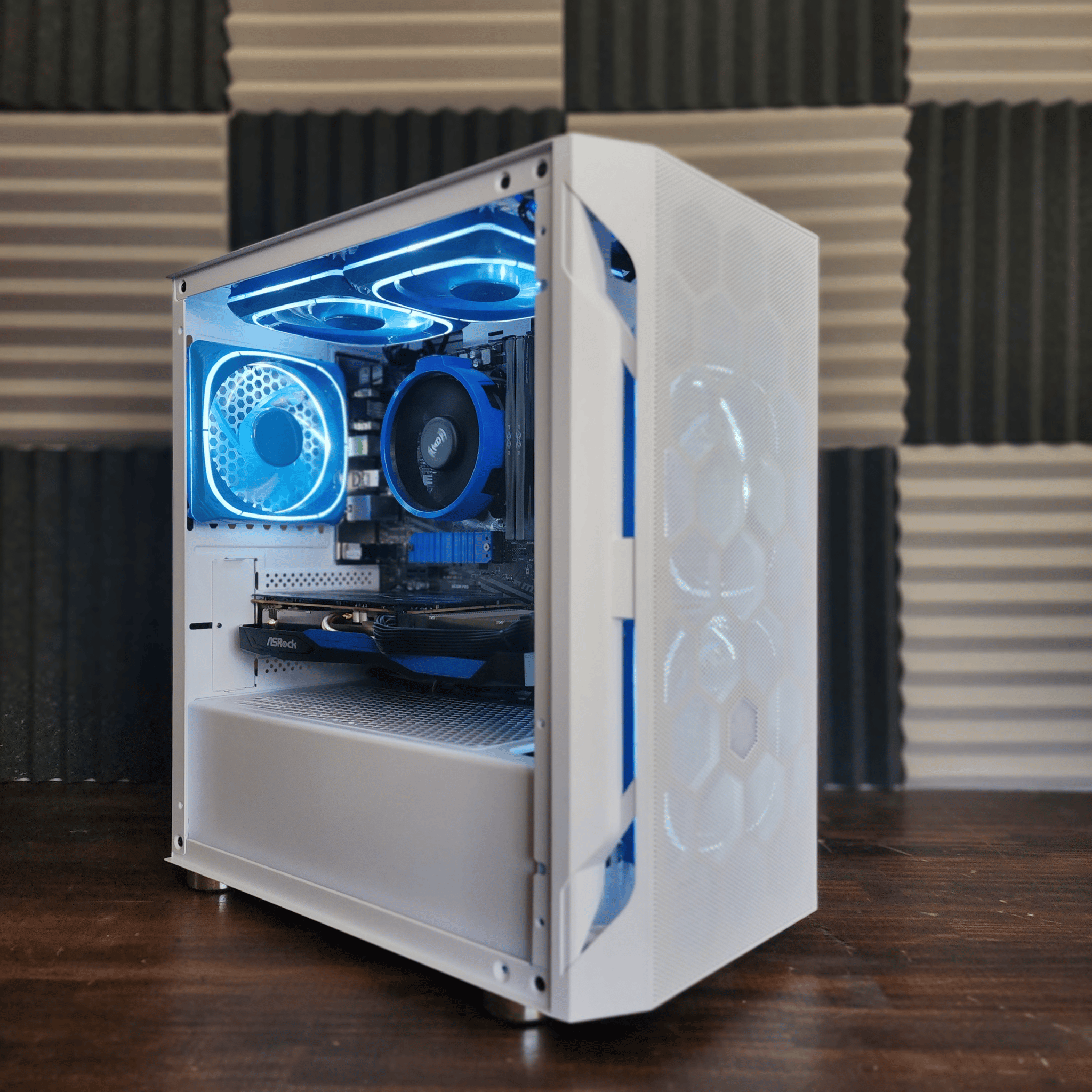🤍🥶🤍 AMD Ryzen 5 3500X // ASRock Radeon RX 6600 8GB // Silicon Power Zenith 16GB 3200MHz