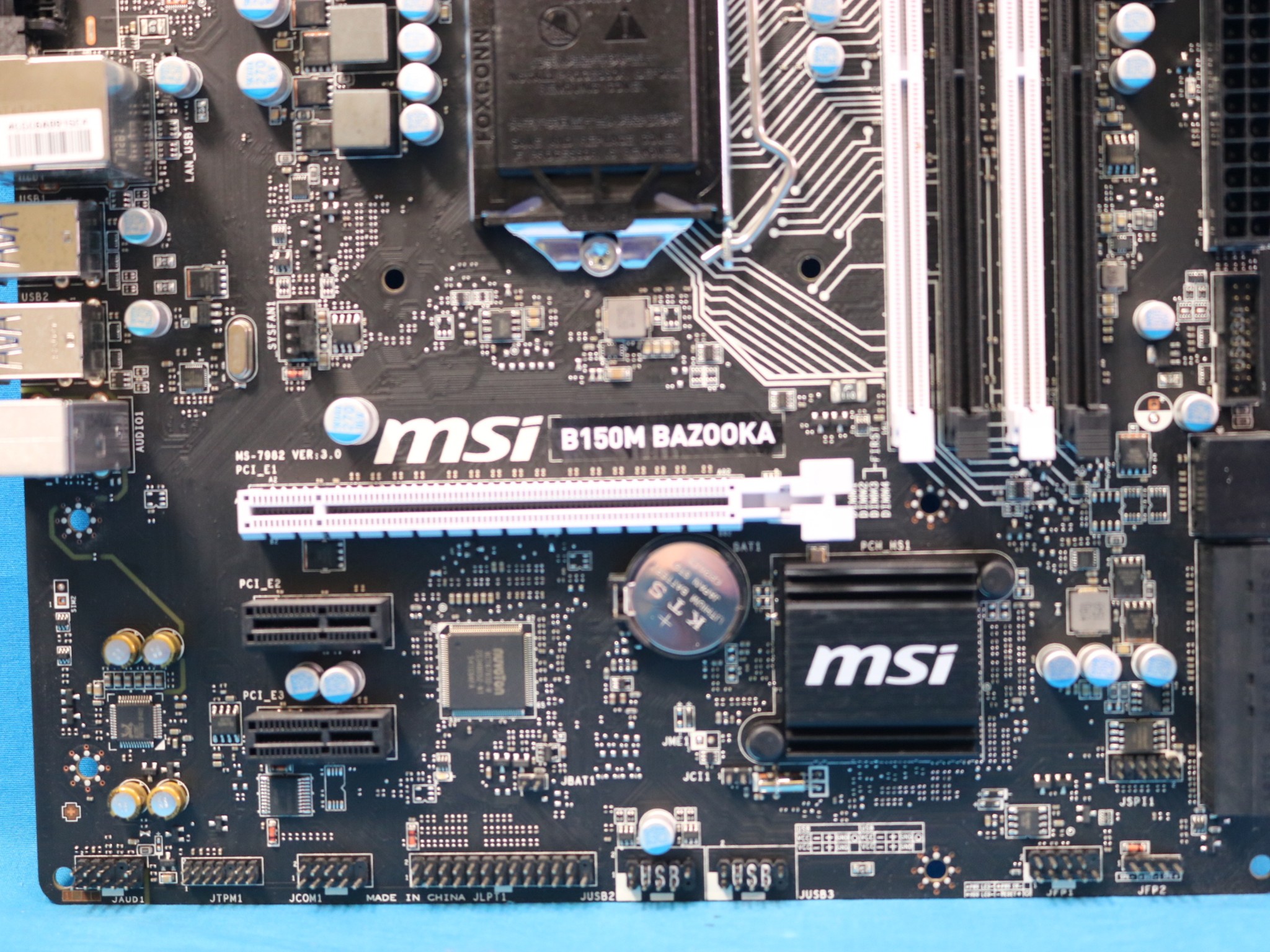 MSI B150M Bazooka Intel LGA1151/Socket H4 DDR4 MicroATX Desktop Motherboard & I/O - 4157814135