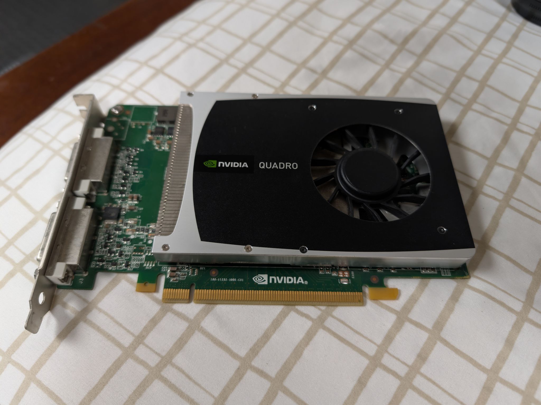 Nvidia Quadro 2000D - 1GB (1024MB) GDDR5 - GF106 - 2x DVI connector
