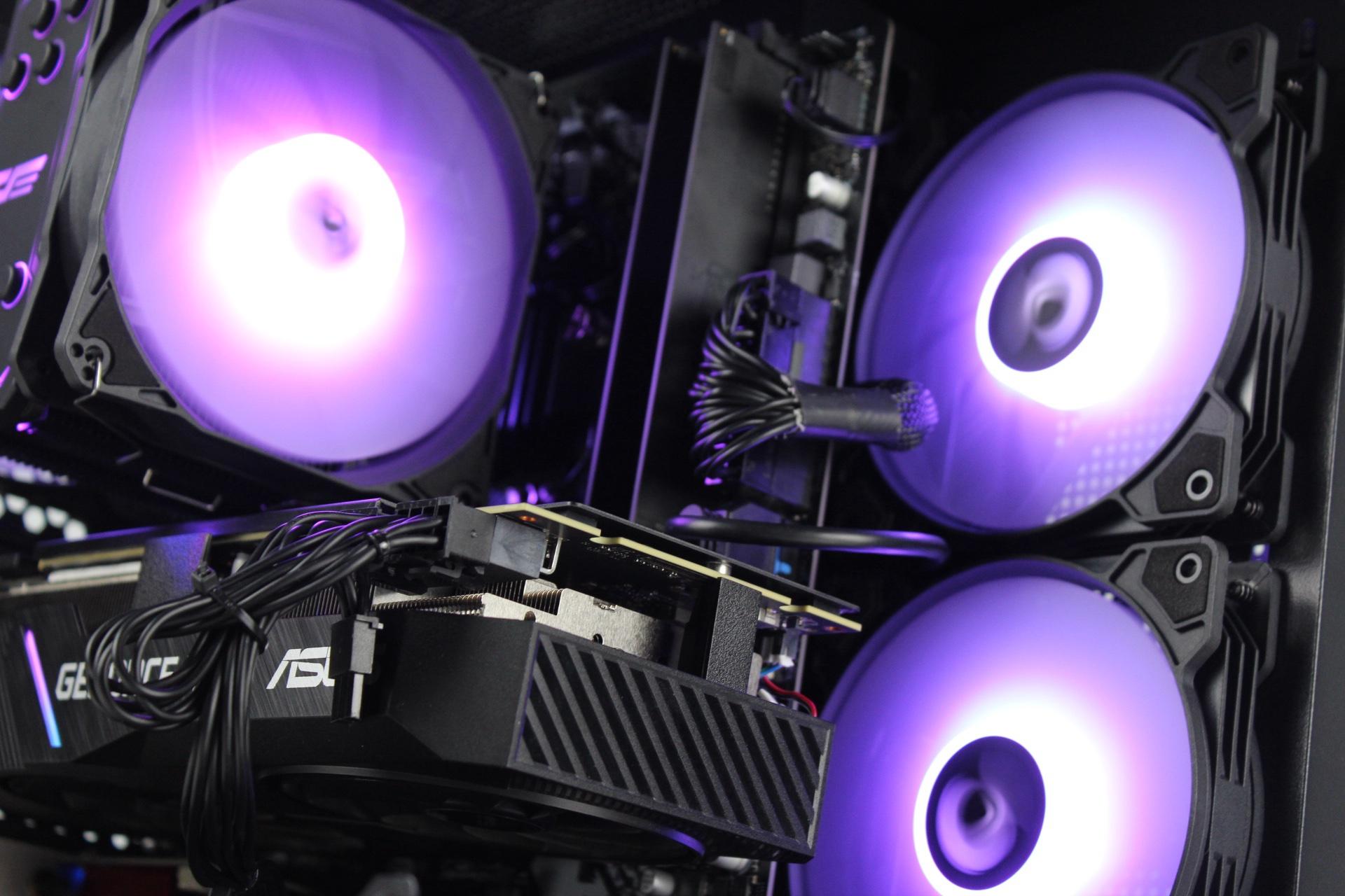 Powerful Black Gaming PC – RTX 2080, Intel i7 9700F, 16GB DDR4, 1TB NVMe SSD - RGB/WiFi/BlueTooth