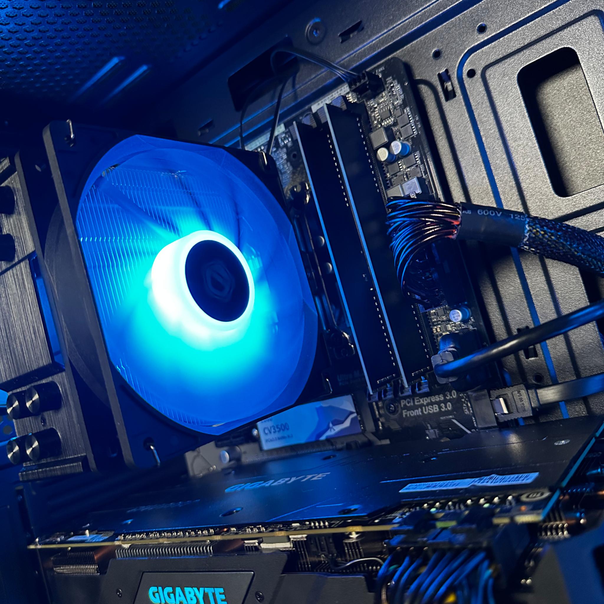 Gaming PC | RTX 2070 | Intel i7-8700k | RGB | WIFI