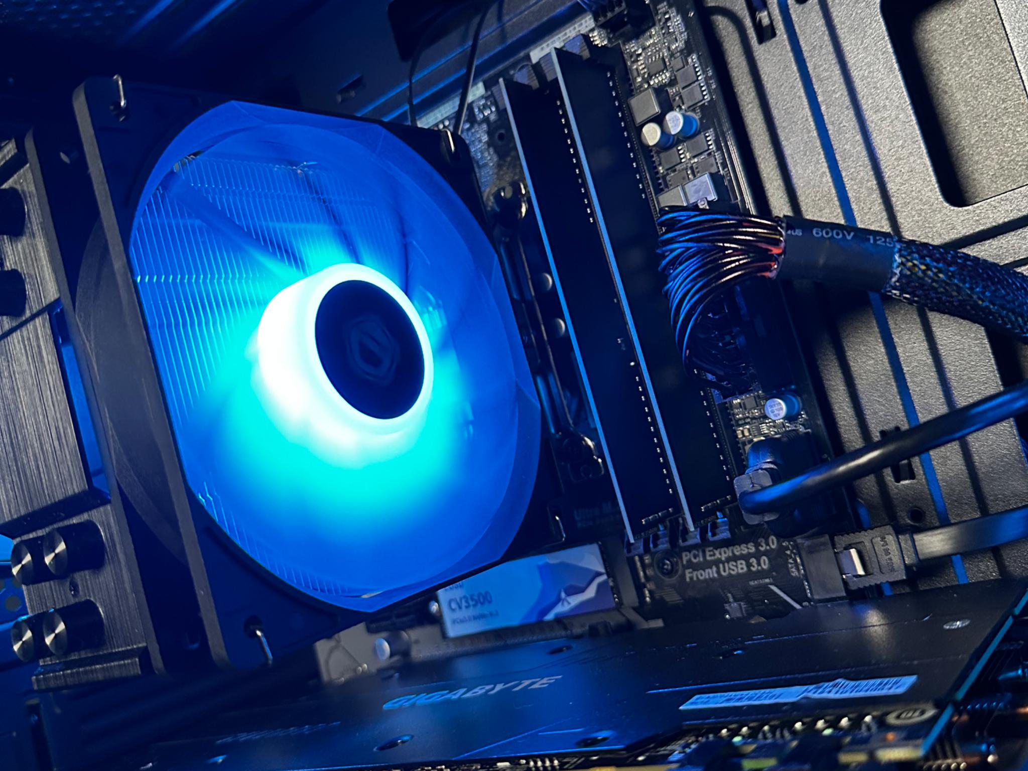 Gaming PC | RTX 2070 | Intel i7-8700k | RGB | WIFI