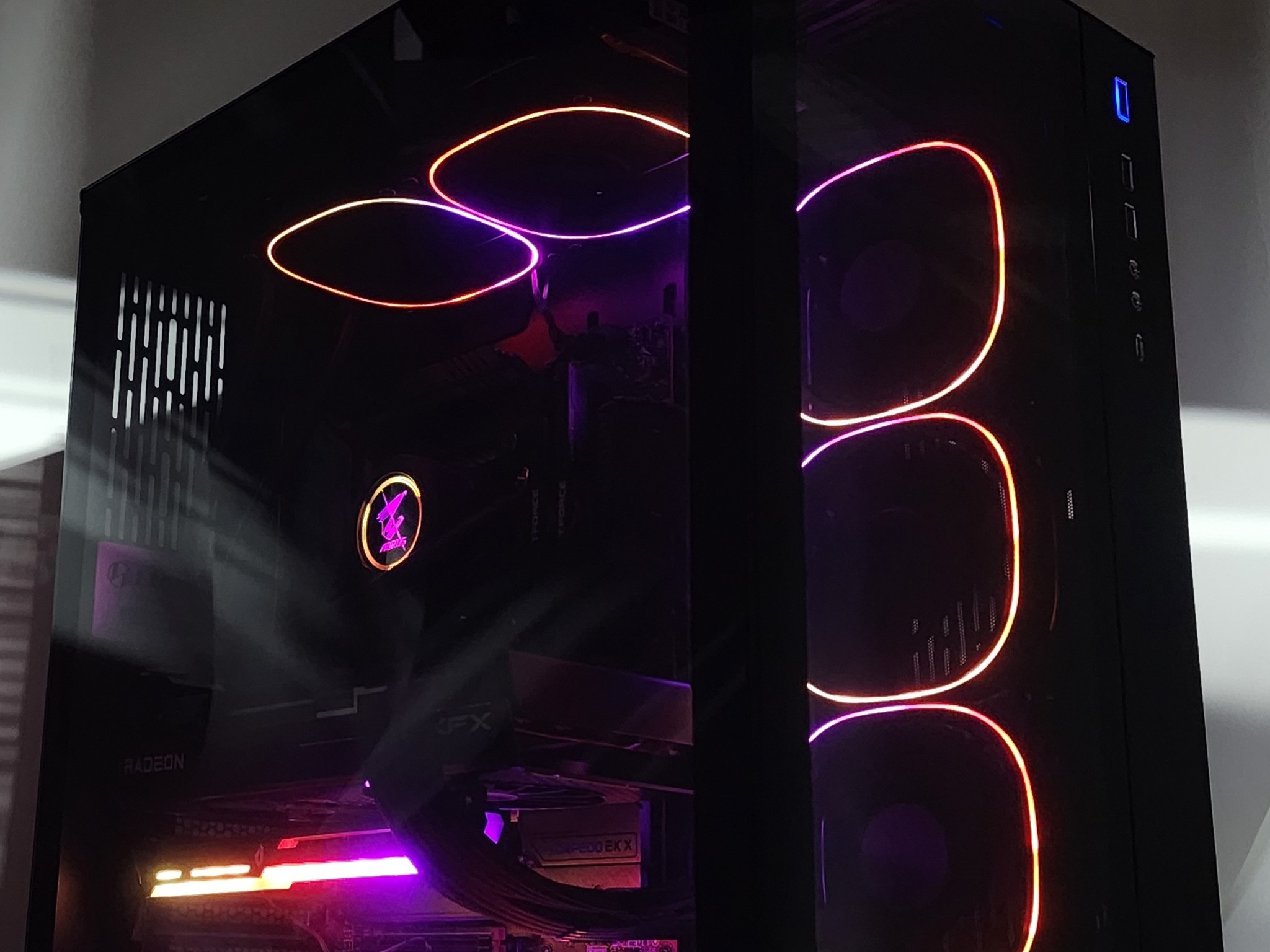 Gaming PC i5-14600KF 16GB RAM 1TB SSD RX 7700 XT 12GB Windows 11 Computer