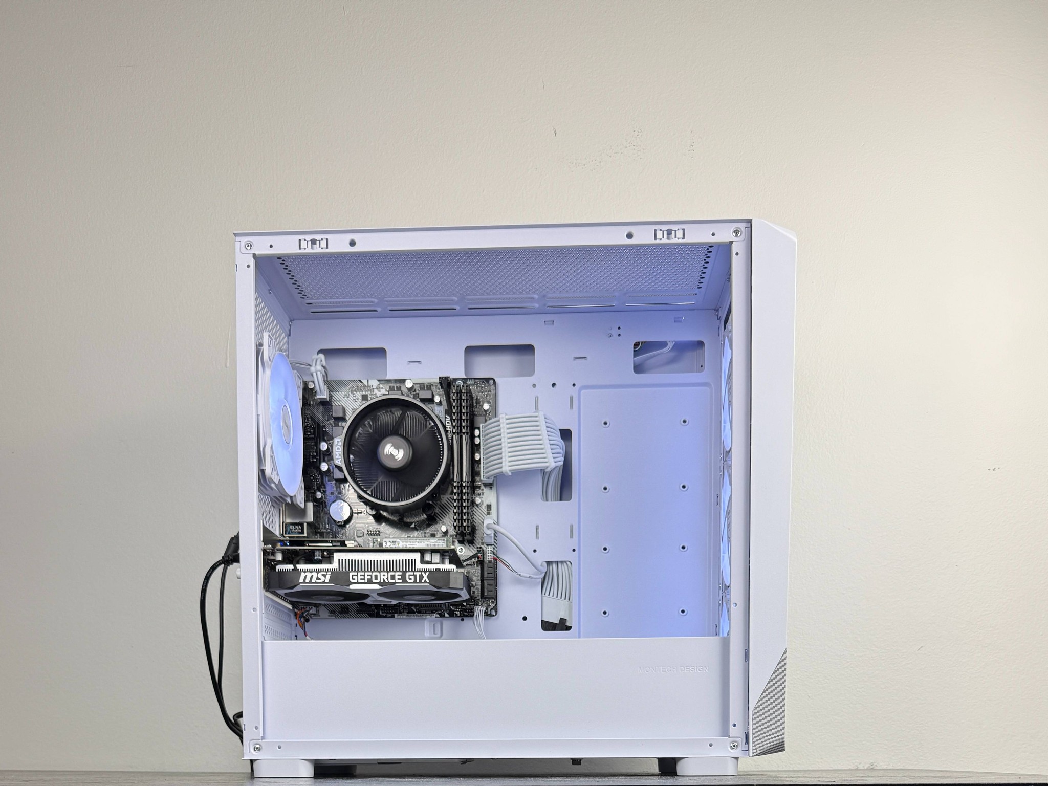 ❄️Powder❄️ | 1080p Gaming PC | Ryzen 5 1600AF | MSI GTX 1630 | 16GB DDR4 3000MHz