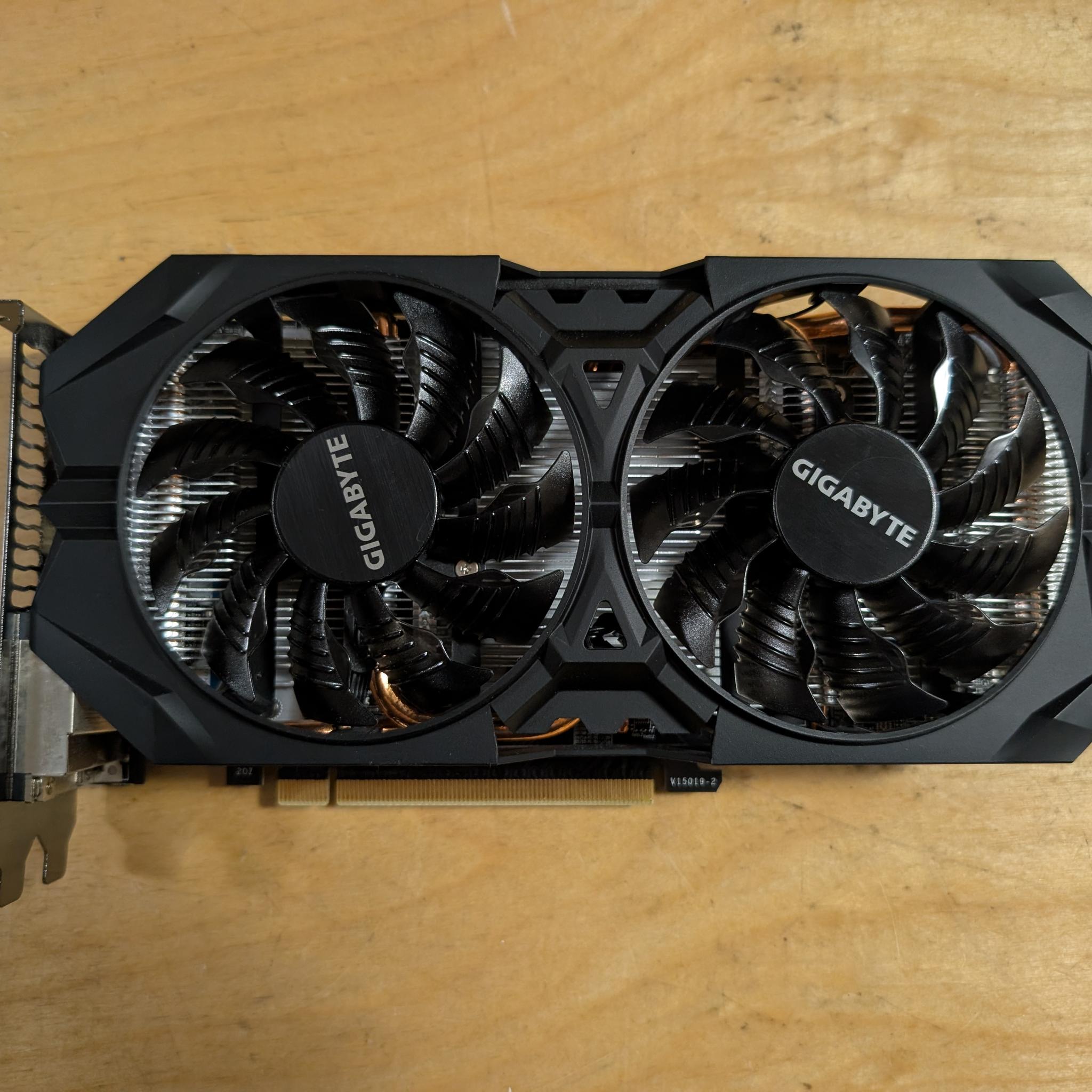 AMD R9 380 4GB