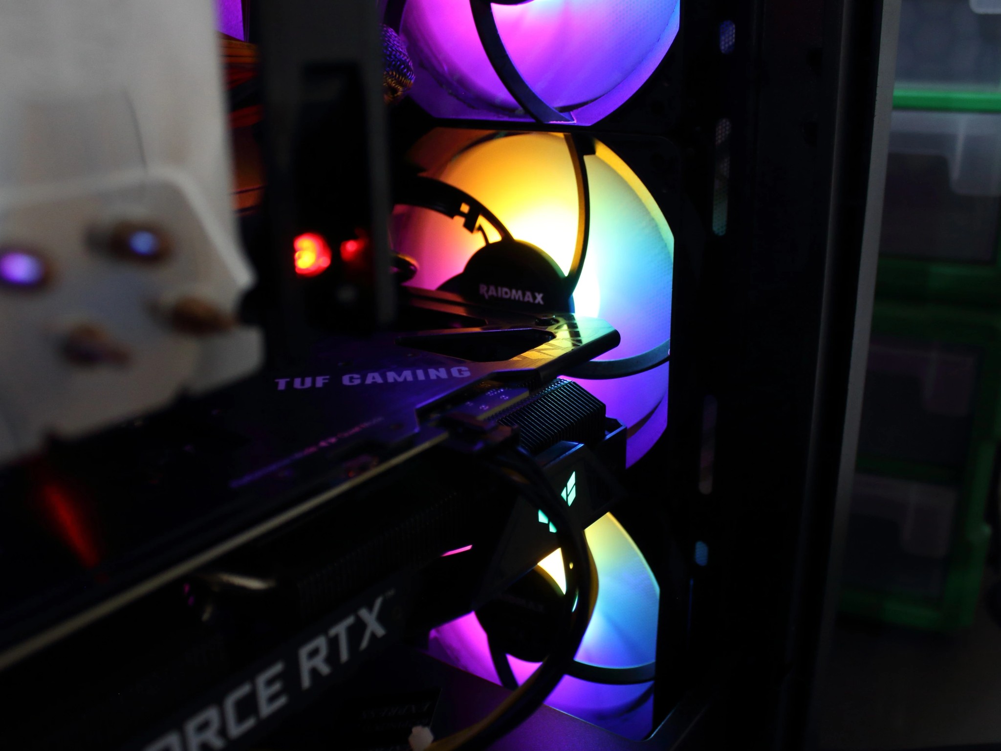 3060 12gb | 8700k | 32gb DDR4 | 1TB NVME