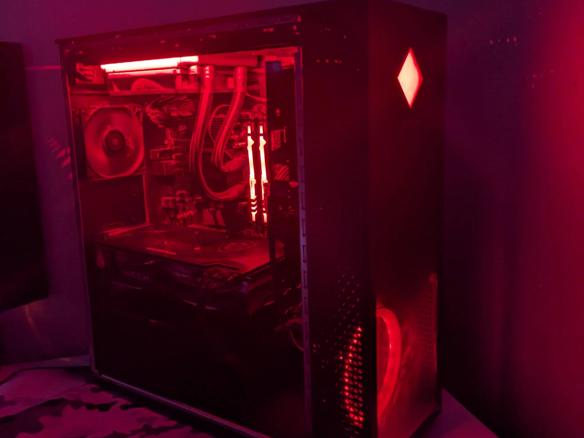 "Sale" 1440p Ultra Pc Ryzen7 5800x and AMD 6750XT