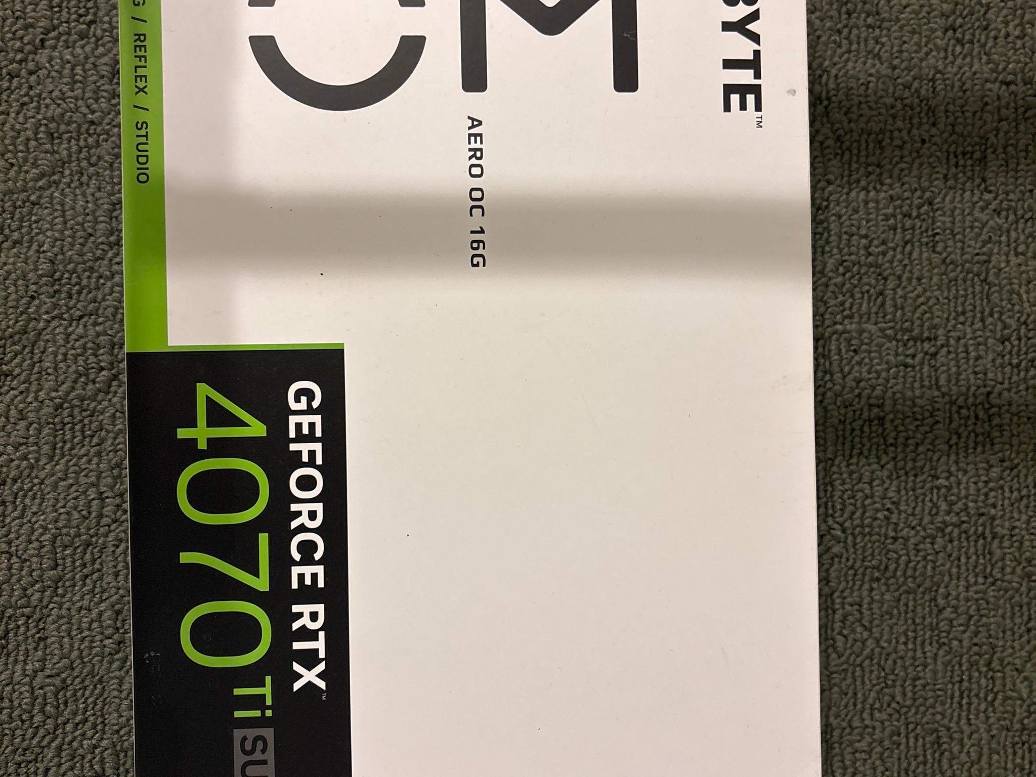 GIGABYTE AERO OC GeForce RTX 4070 Ti SUPER