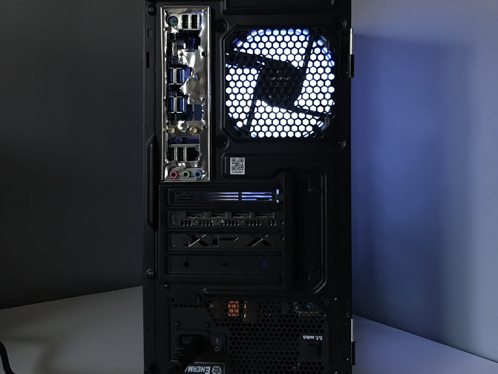 🌐 | Ryzen 5 5600X | XFX RX 6700XT | 16 GB 3200MHZ | 1TB NVME |  HIGH-MID RANGED GAMING PC |WIFI| 🌐