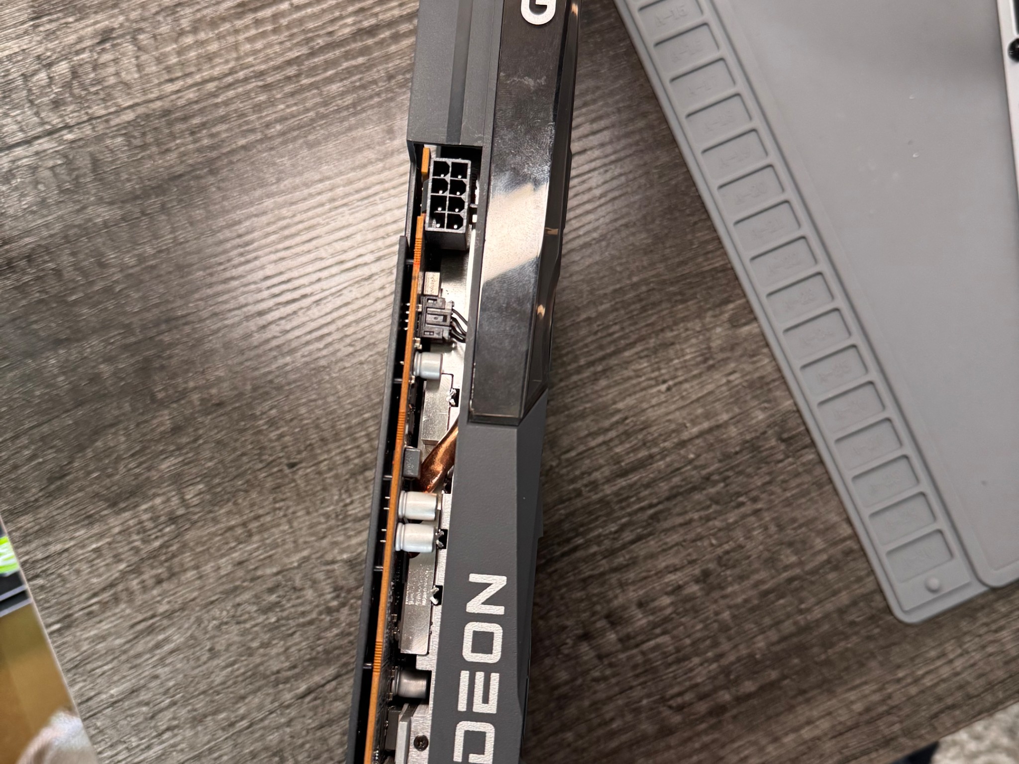 Gigabyte Radeon RX 6600 8GB