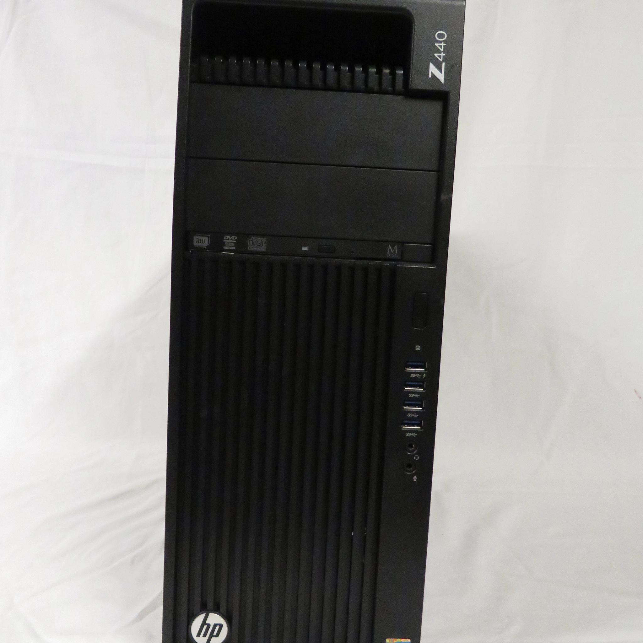 Sleeping beauty! Intel Xeon E5 1650 V3 with a RX6600. High refresh rate 1080p