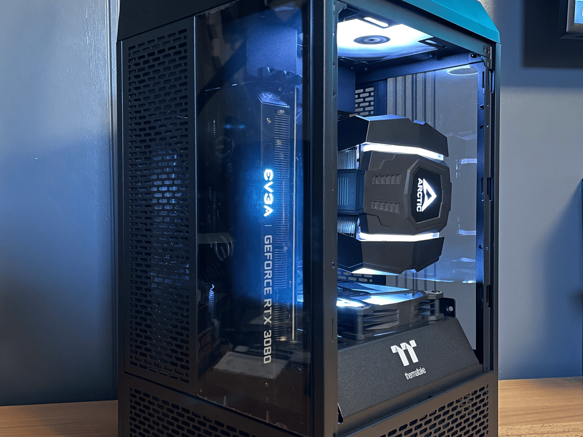 "ITXbox" 3080 Gaming PC w/ Intel 12400F, 32GB RAM, 2TB SSD, Windows 10 Pro