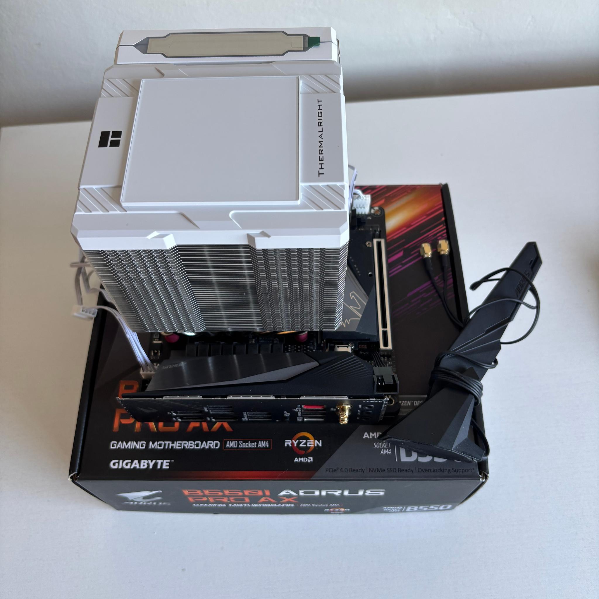 Ryzen 9 5900x + Aorus B550i + Ballistic 32GB DDR4