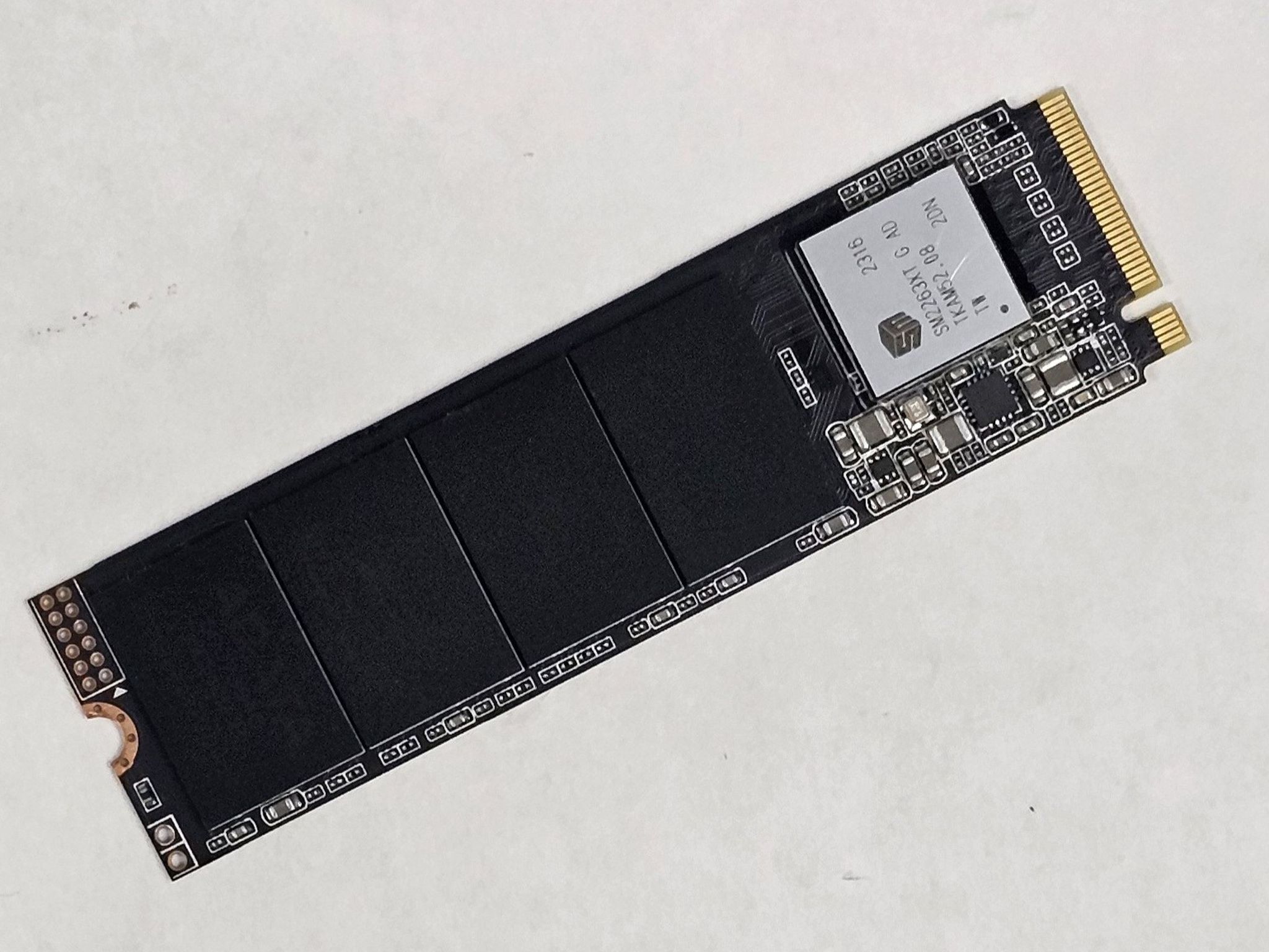 2TB NVMe M.2 SSD ADATA Legend 700 Gold Gen3
