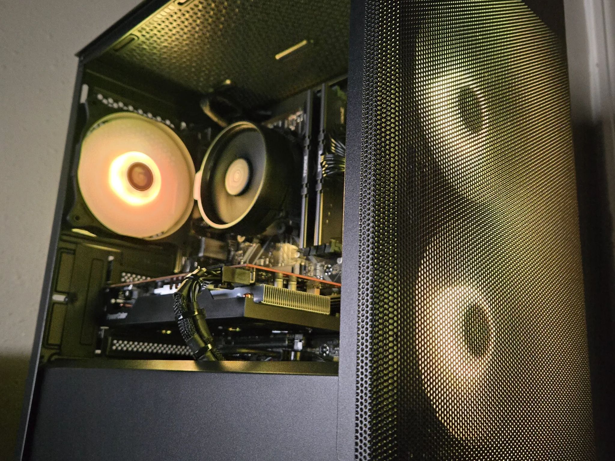 🖥️ 1080p Value King Gaming PC 👑 Ryzen 5 5500 + RX 6600