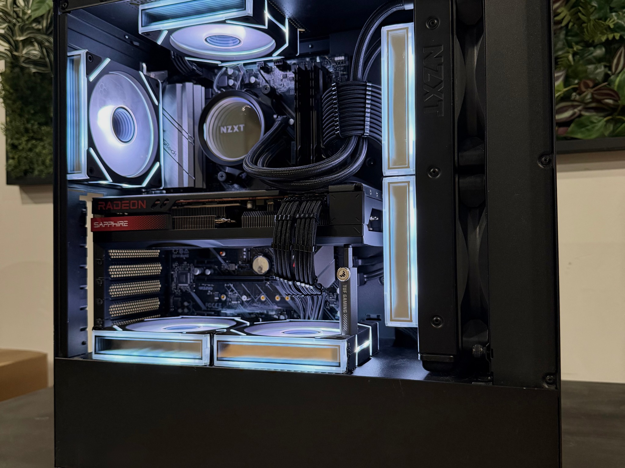 🚀 NEWLY BUILT GAMING PC — 5800X3D/ X570 + RX 7800 XT + 32GB Ram + 1.5 TB 🚀