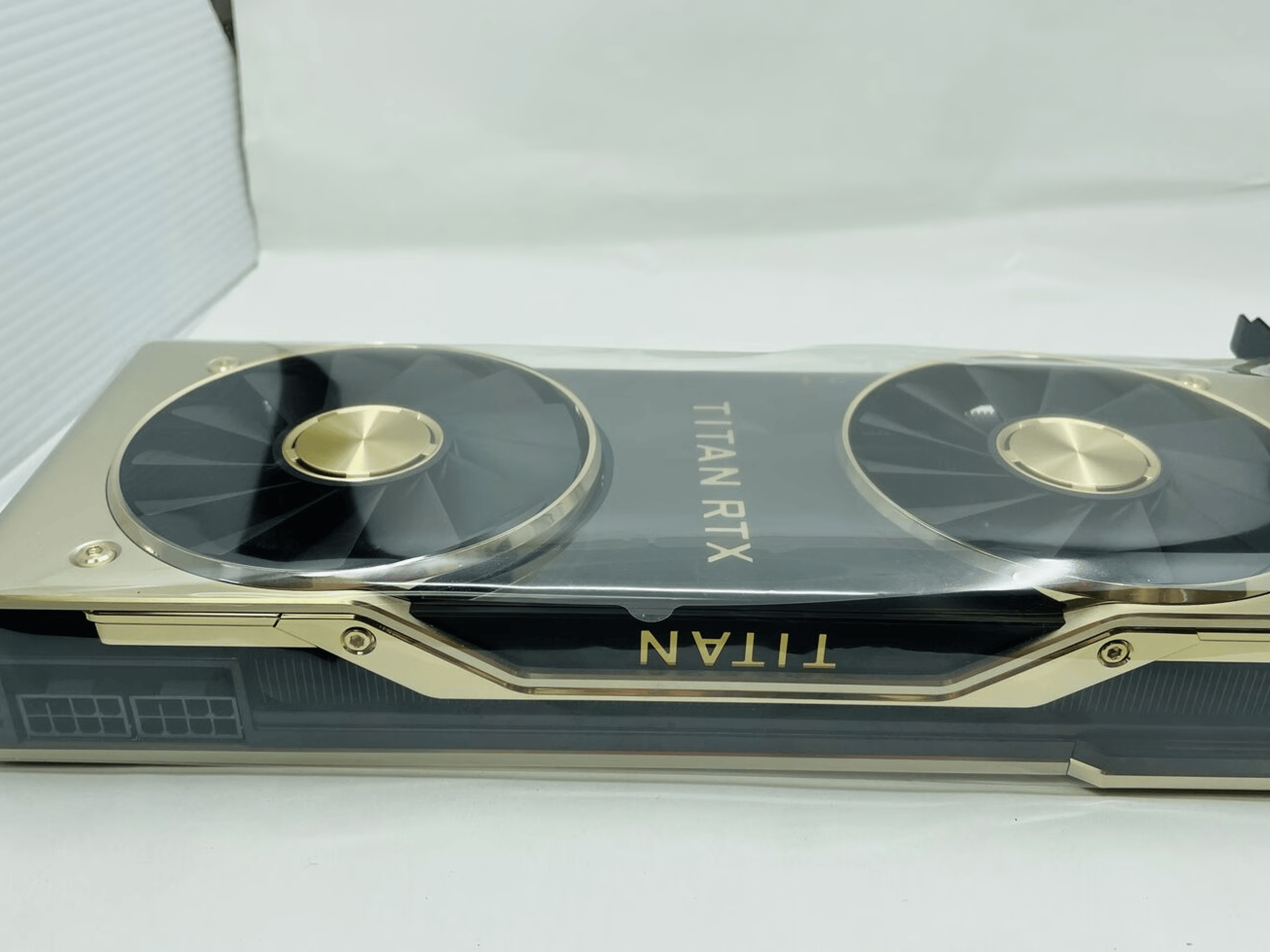 NVIDIA TITAN RTX FOUNDERS EDITION 24GB VRAM