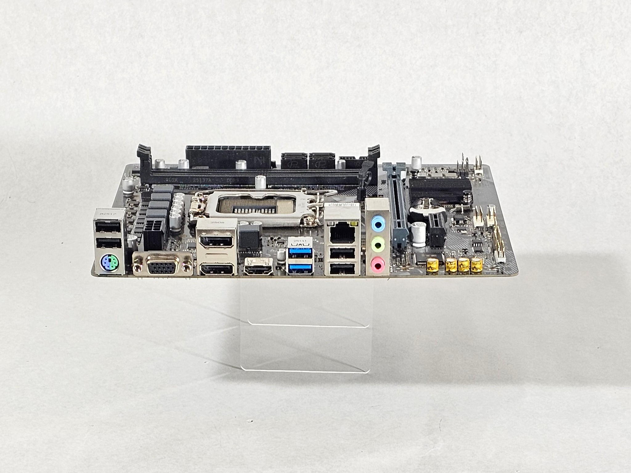 Gigabyte H610M S2H V2 LGA1700 DDR5 mATX Motherboard