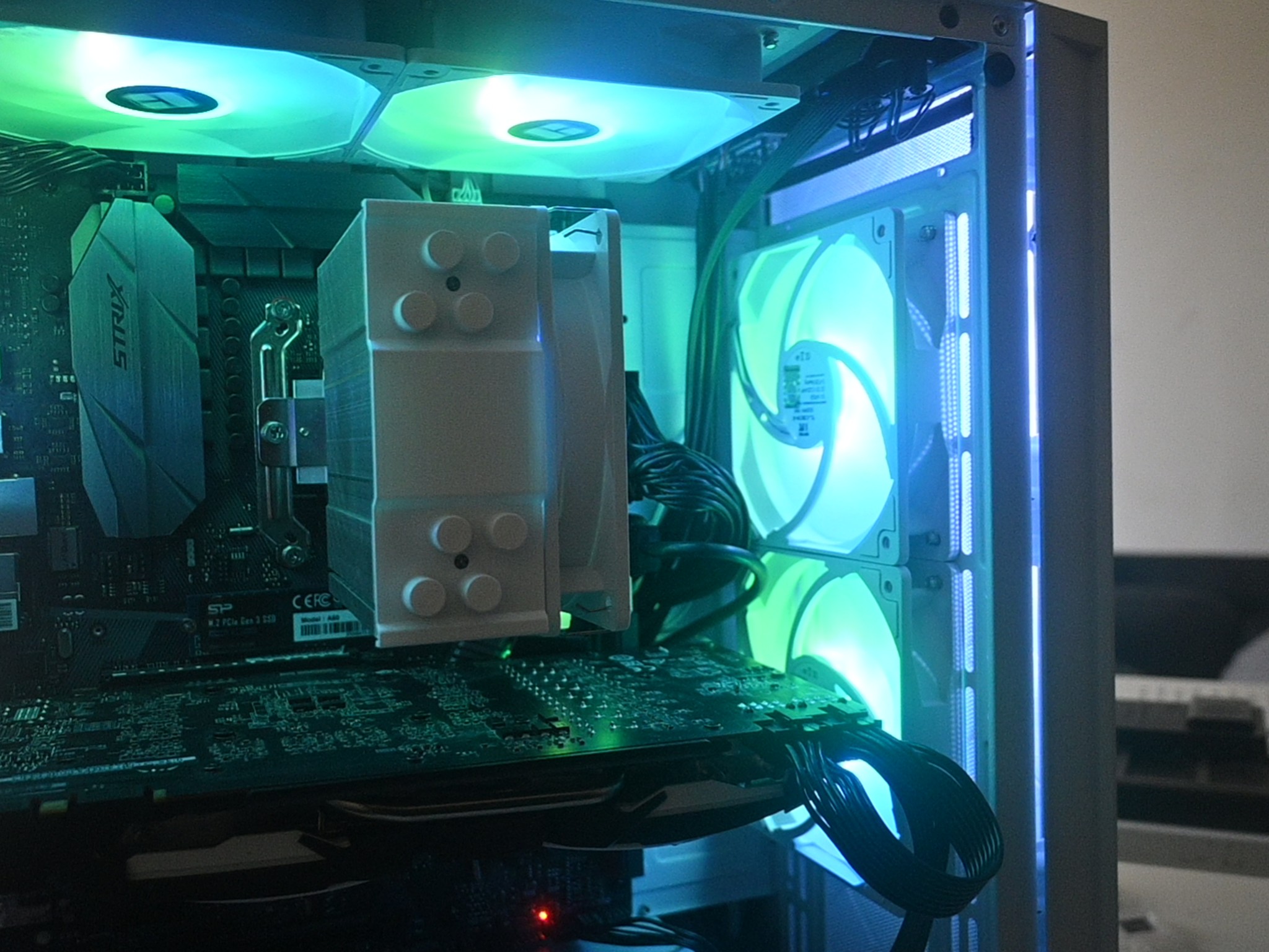 [White Class] Am4 Gaming Pc (Ryzen 5 3600 , Msi Gtx 1080ti 11gb