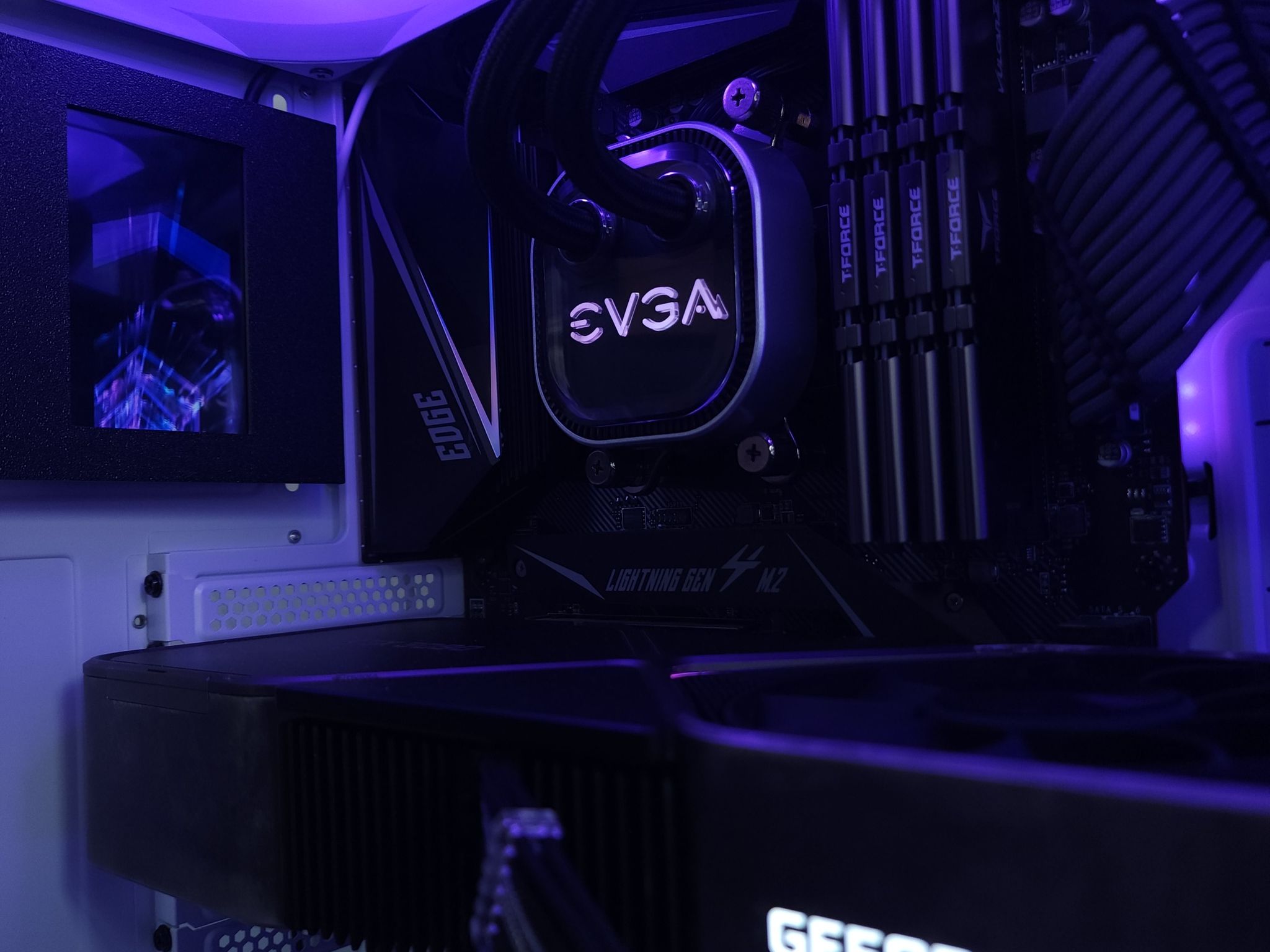 💙🤍RTX 3090 | Ryzen 9 5900X | 32GB 3200MHz | 1TB NVMe Gen 4