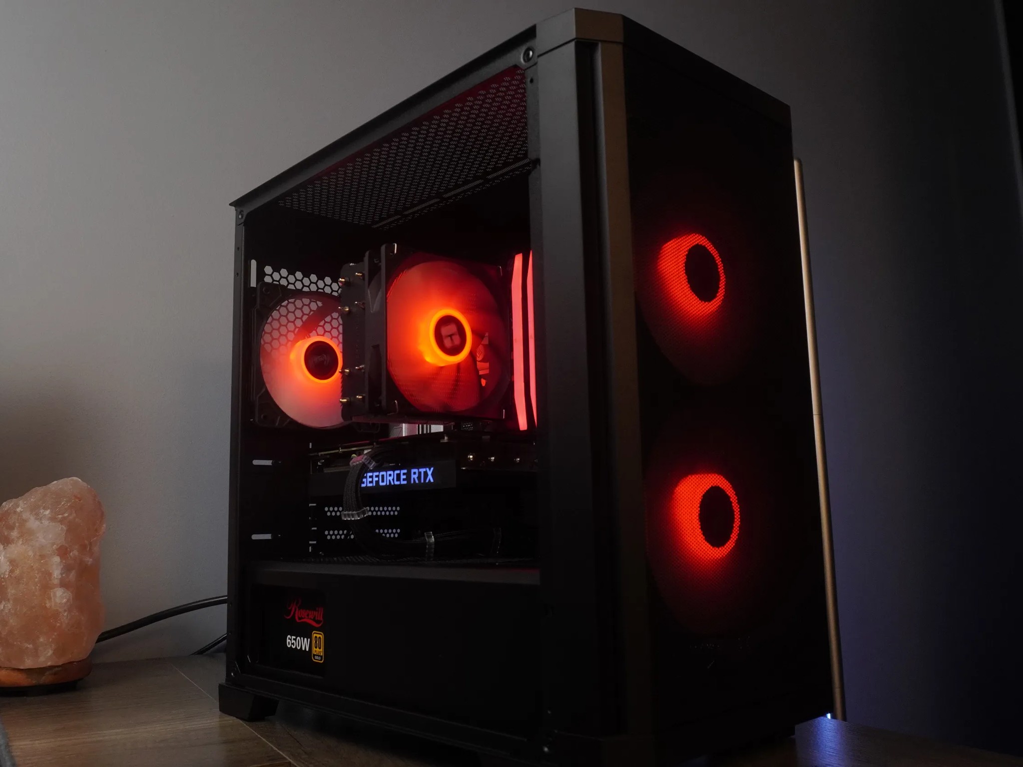 🖤 STEALTH 🖤 AM5 1440p/1080p GAMING MACHINE 💚RTX 3060ti 🧡 Ryzen 5 8400f | 32GB | 1TB | WIFI